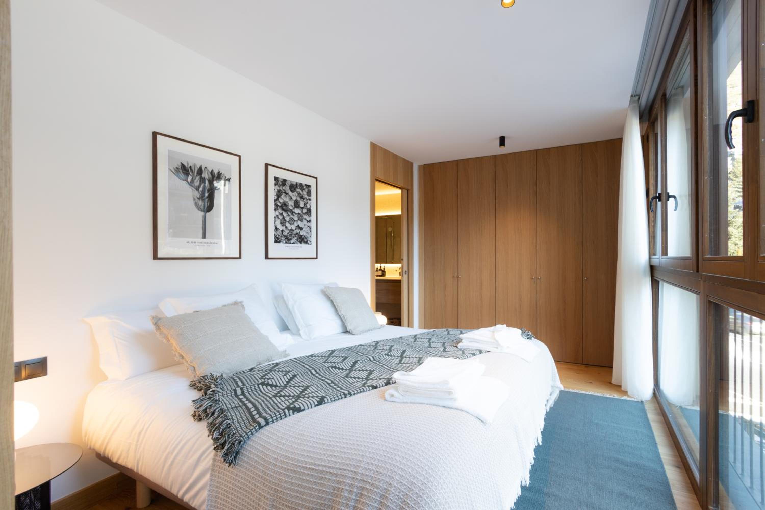 5Star Apartment 1 Min to Ski Lift Pool Sauna