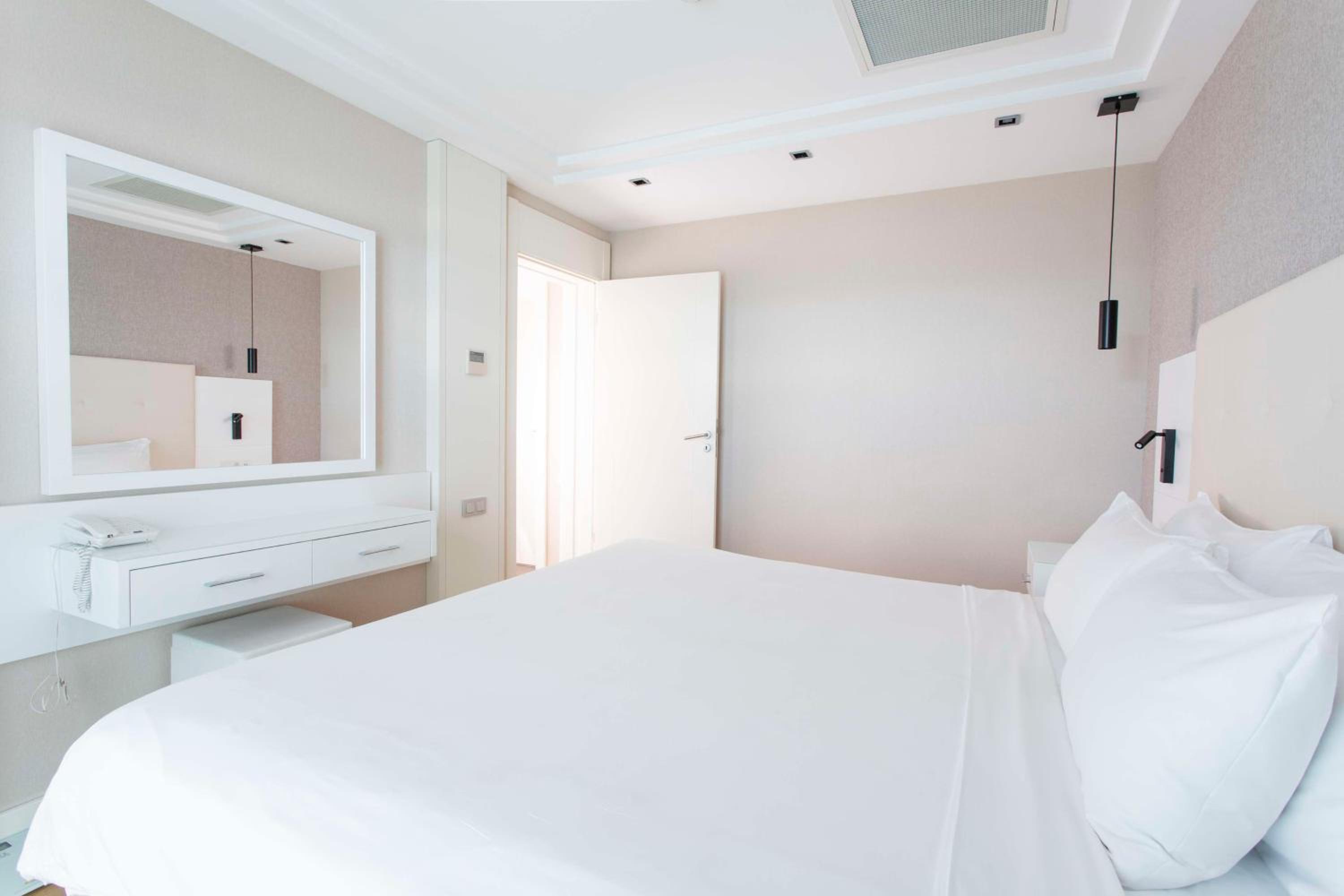 Radisson Residences Avrupa TEM İstanbul - Image 44