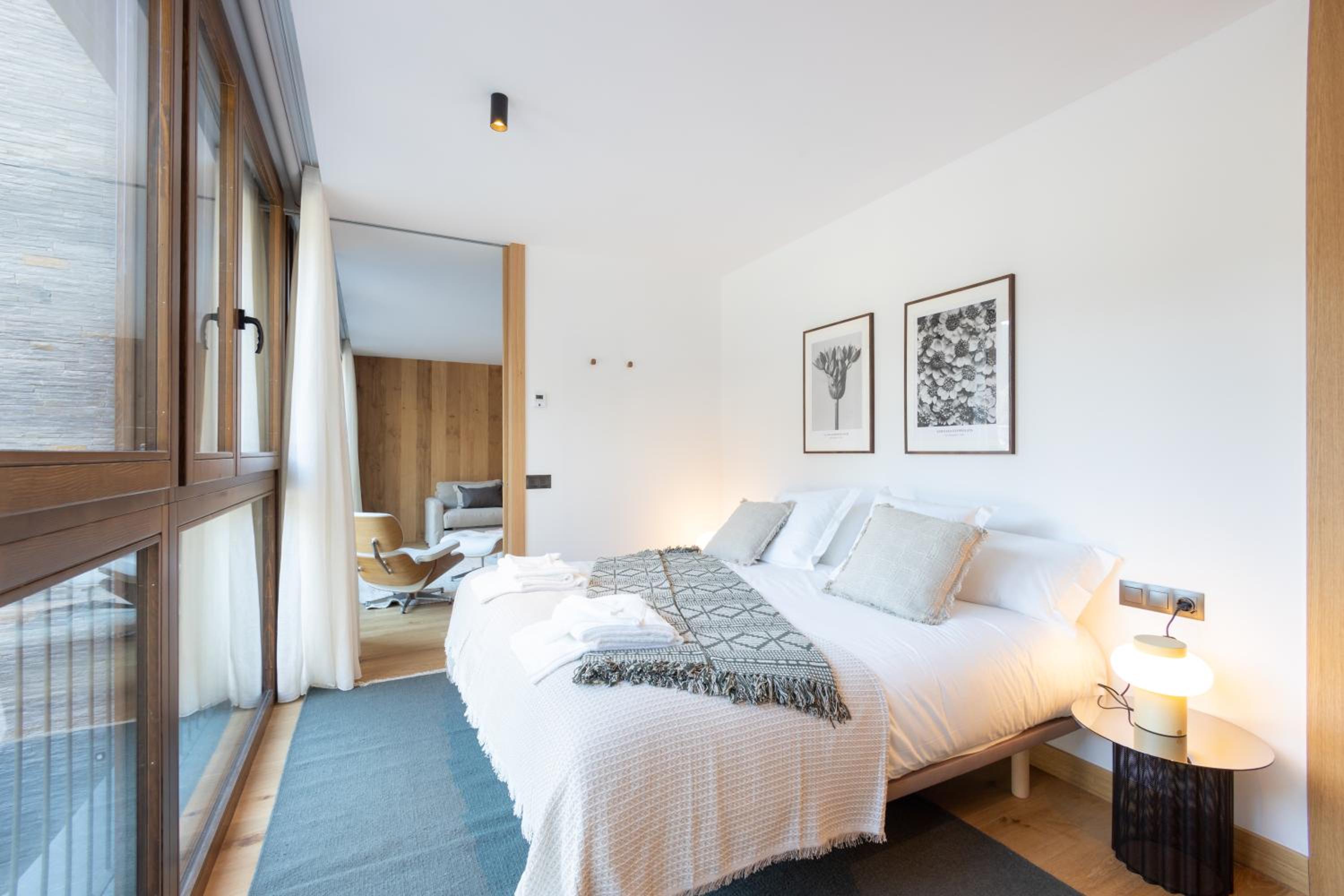 5Star Apartment 1 Min to Ski Lift Pool Sauna