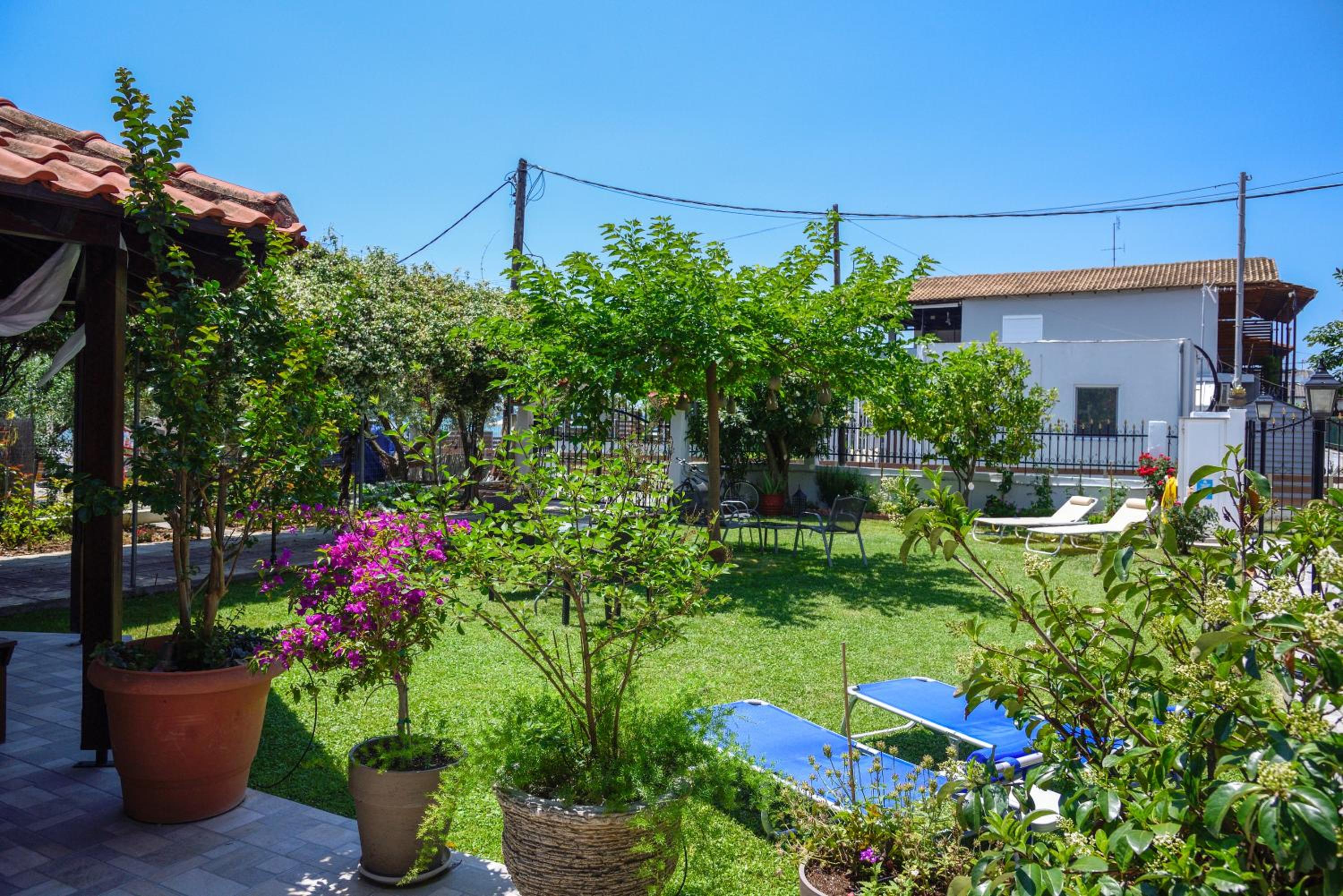 Sophia houses by the sea view 4