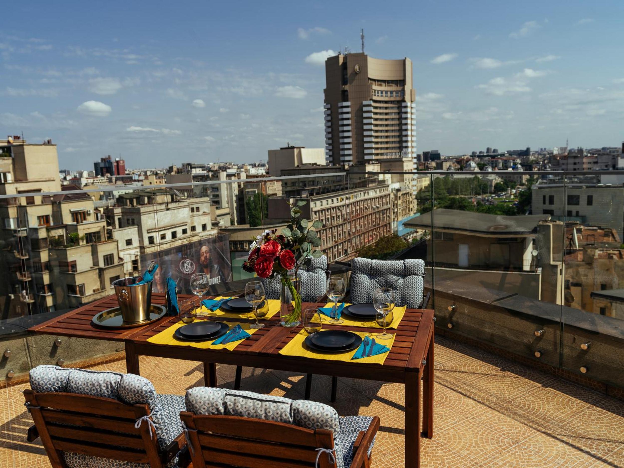 Wilson Old City Roof Top view 4