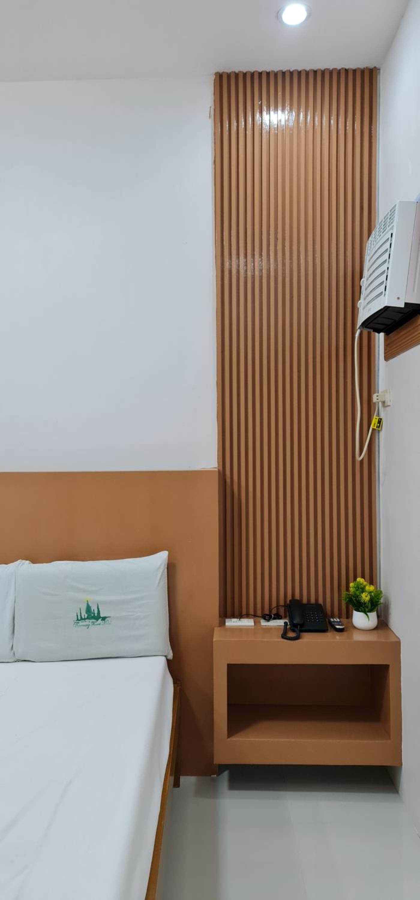 Dreaming Forest Hotel - Soro Soro, Batangas view 3