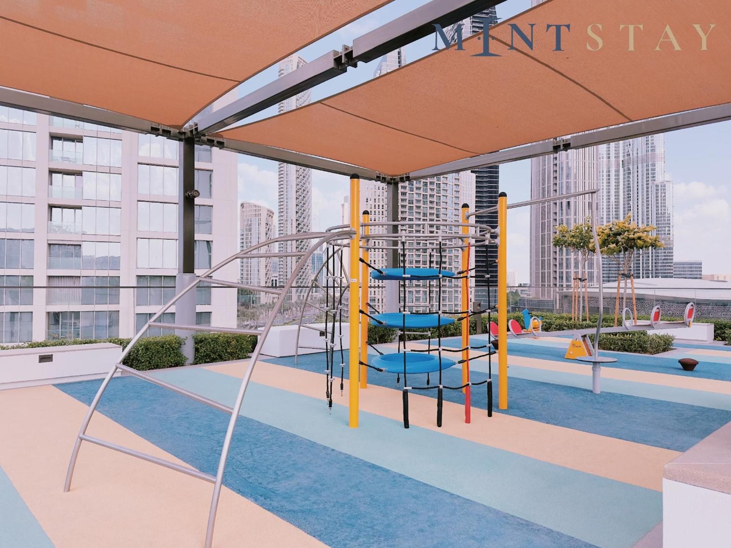 Burj Crown , Downtown Dubai - Mint Stay
