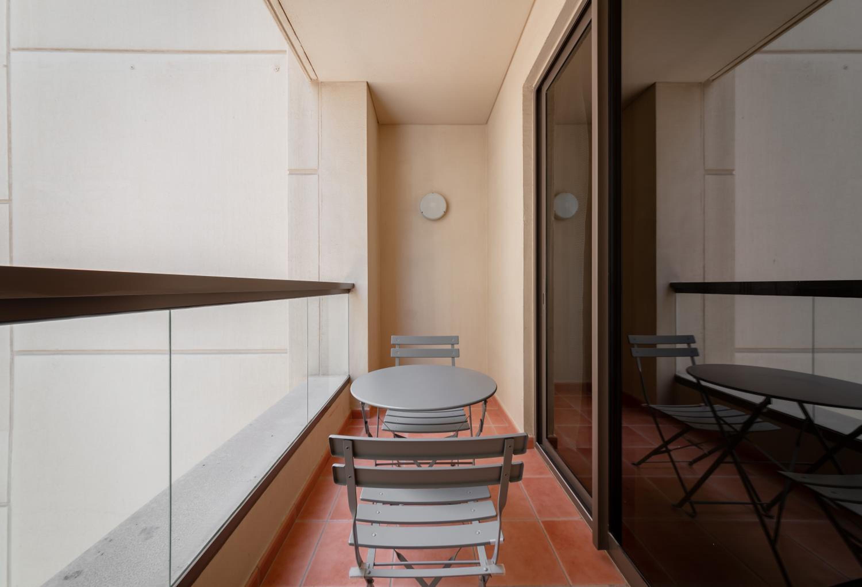 Maison Privee - Premium Apt in the Heart of JBR Beach, Dubai