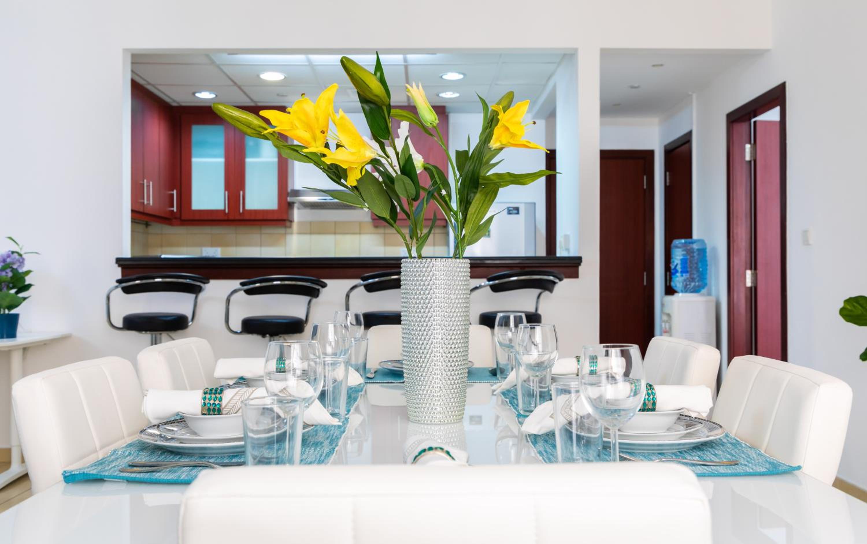 Maison Privee - Premium Apt in the Heart of JBR Beach, Dubai