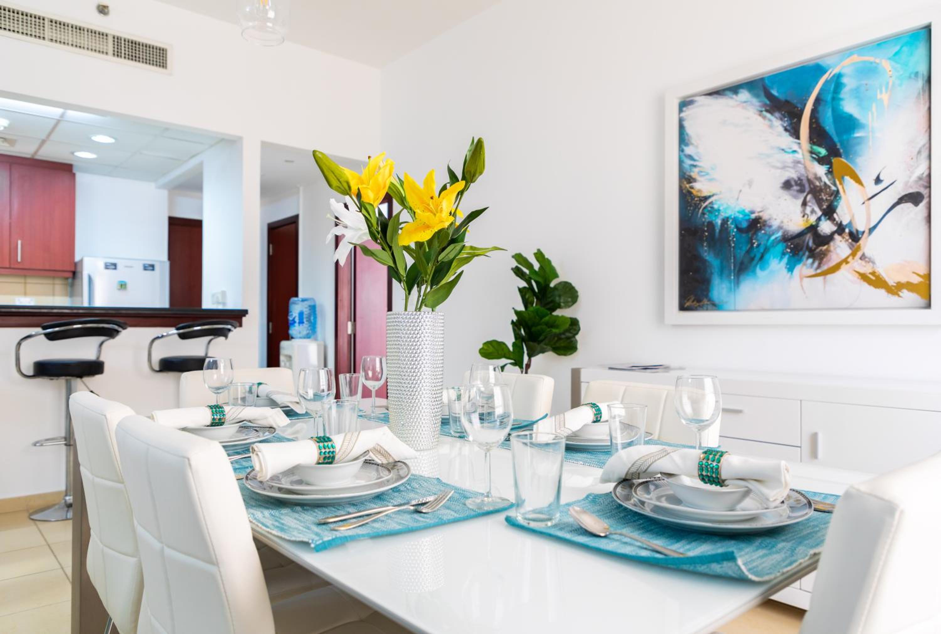 Maison Privee - Premium Apt in the Heart of JBR Beach, Dubai
