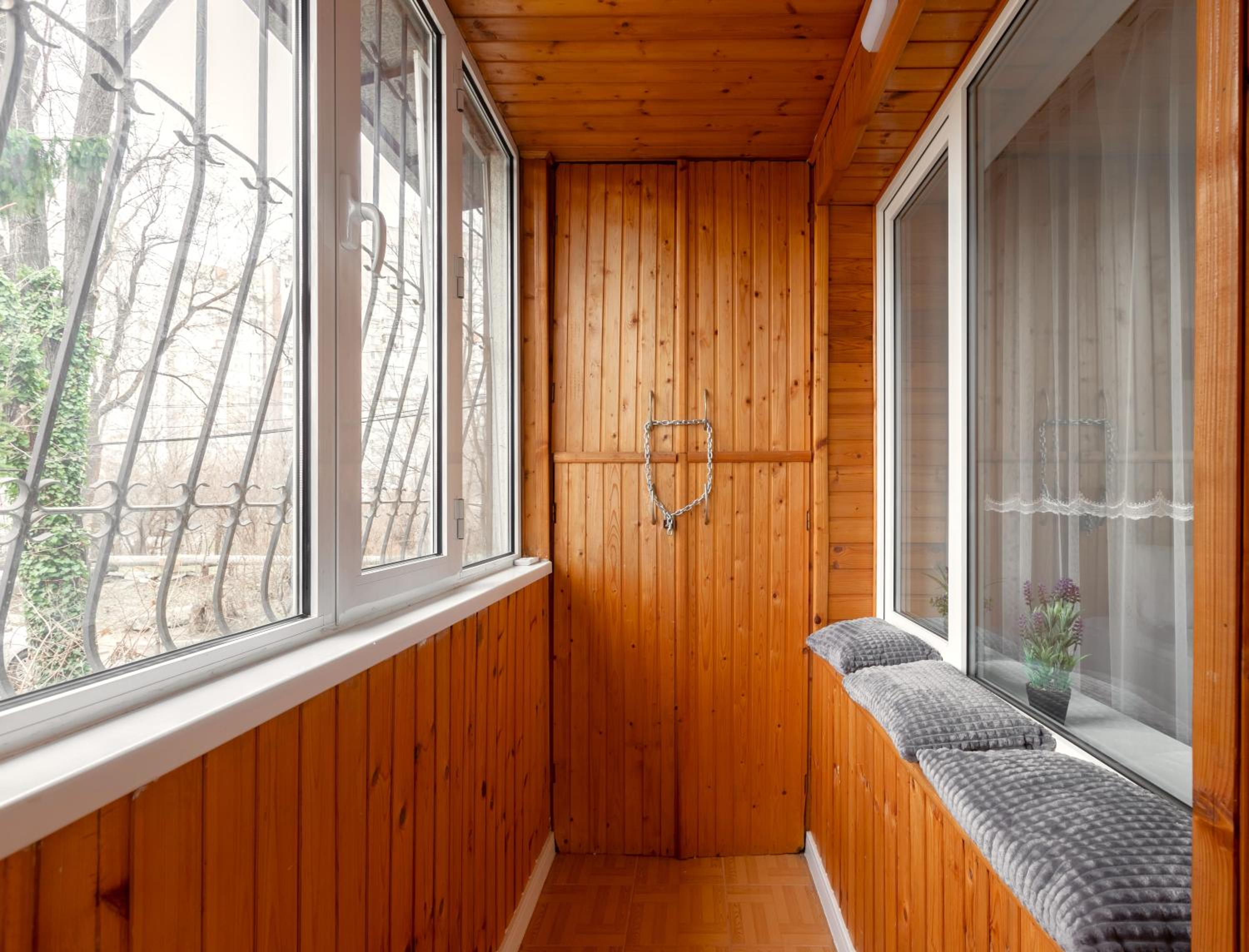 Modern Traditional apartment