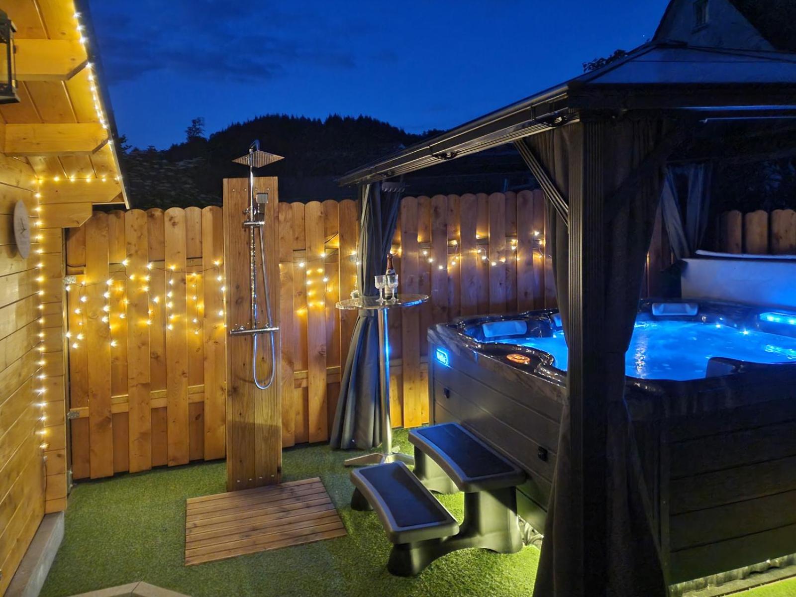 luxuriöse Ferienwohnung mit privatem Wellnessbereich