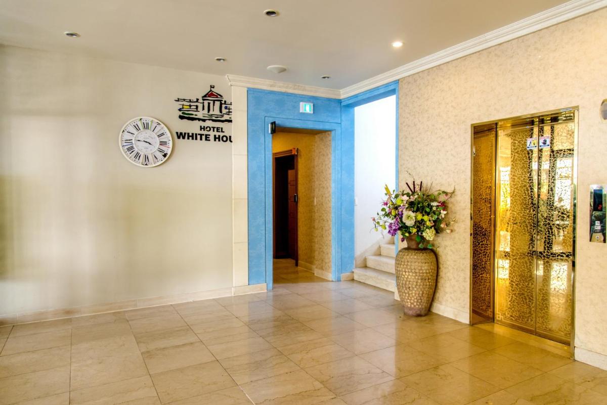Hotel White House 3