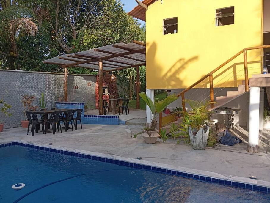 Casa temporada com piscina em Santa Cruz Cabrália