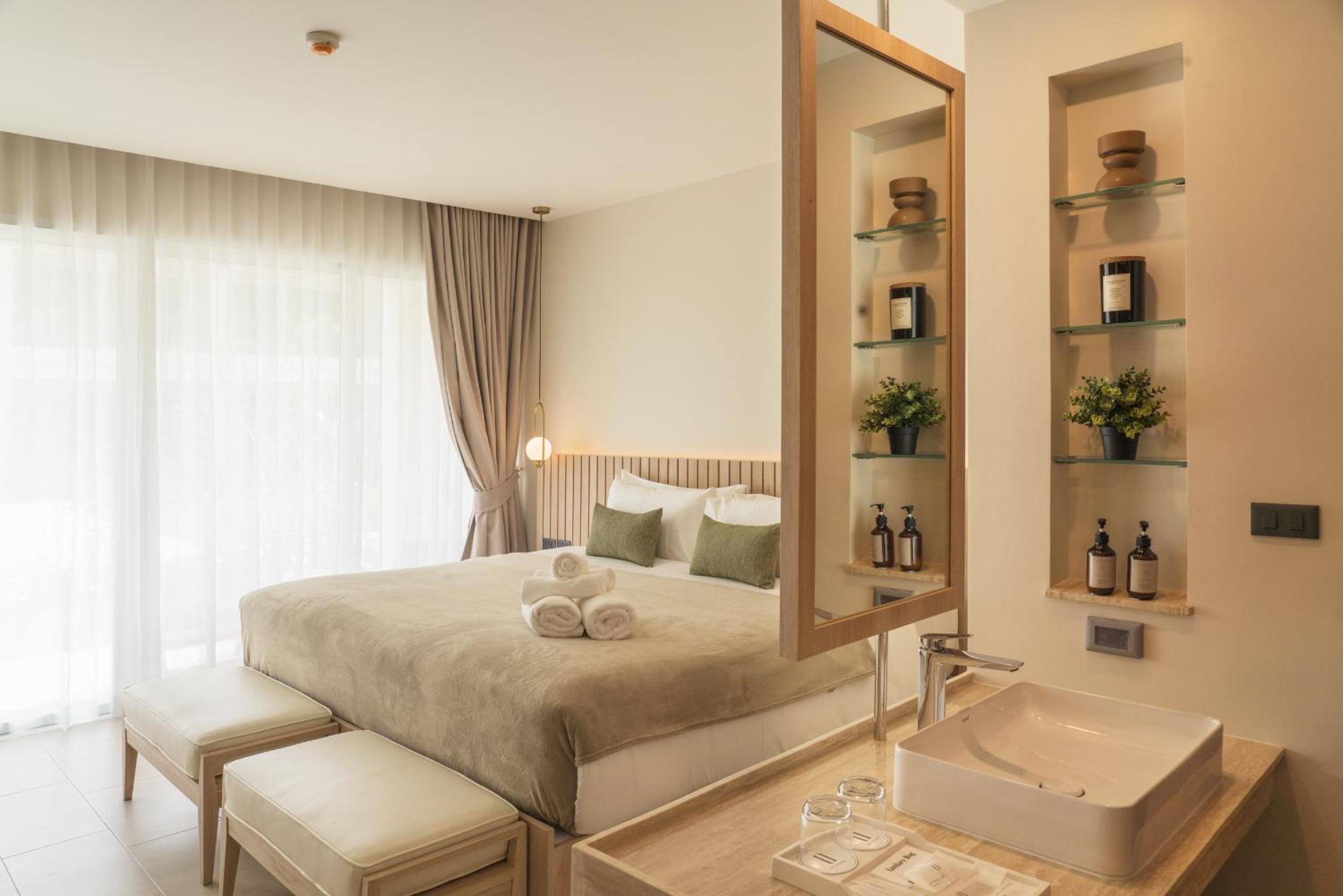 Niranapa Boutique Resort