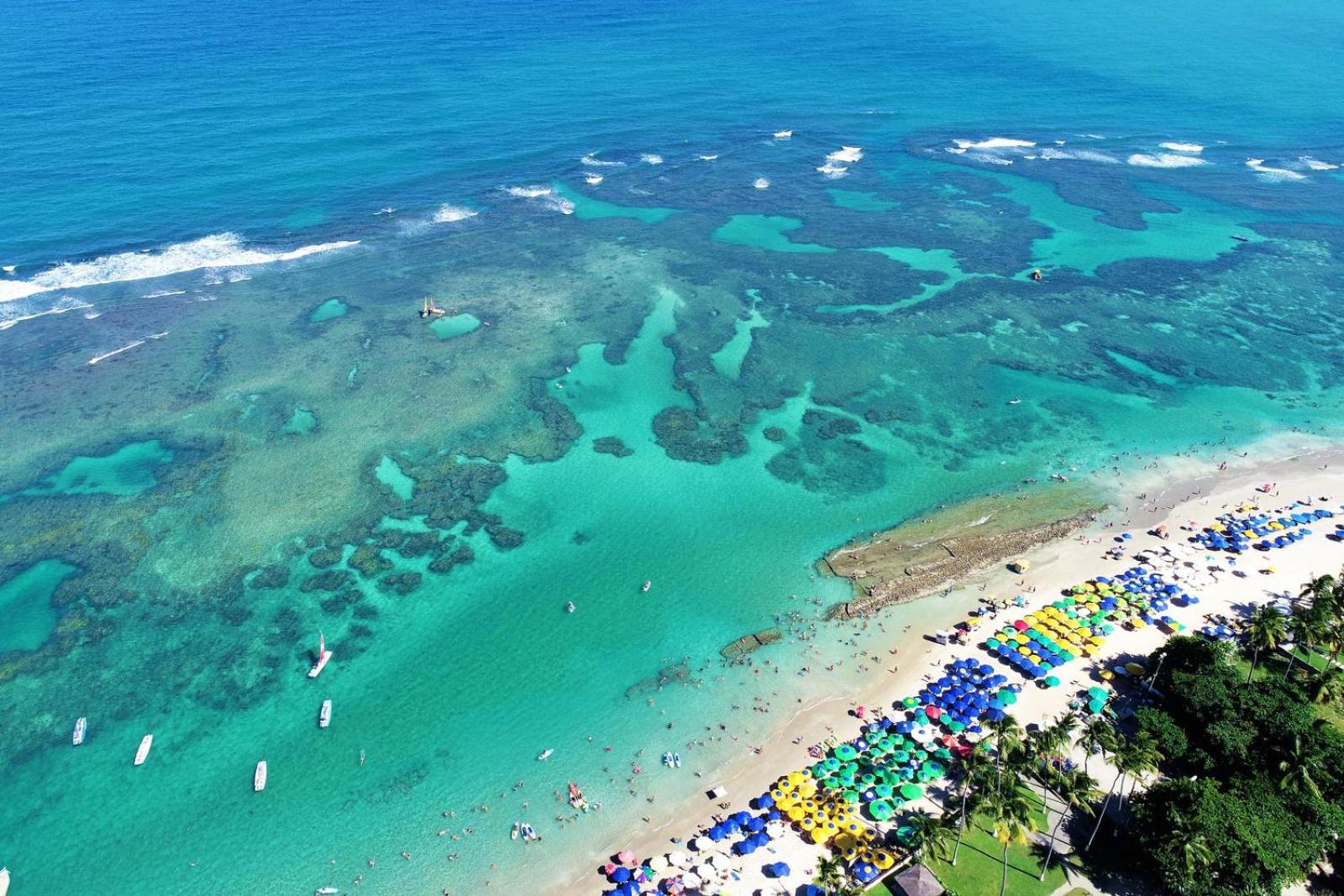 FLAT MARULHOS RESORT A BEIRA MAR BY DIRECT