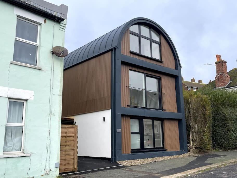 Contemporary Detached Eco House