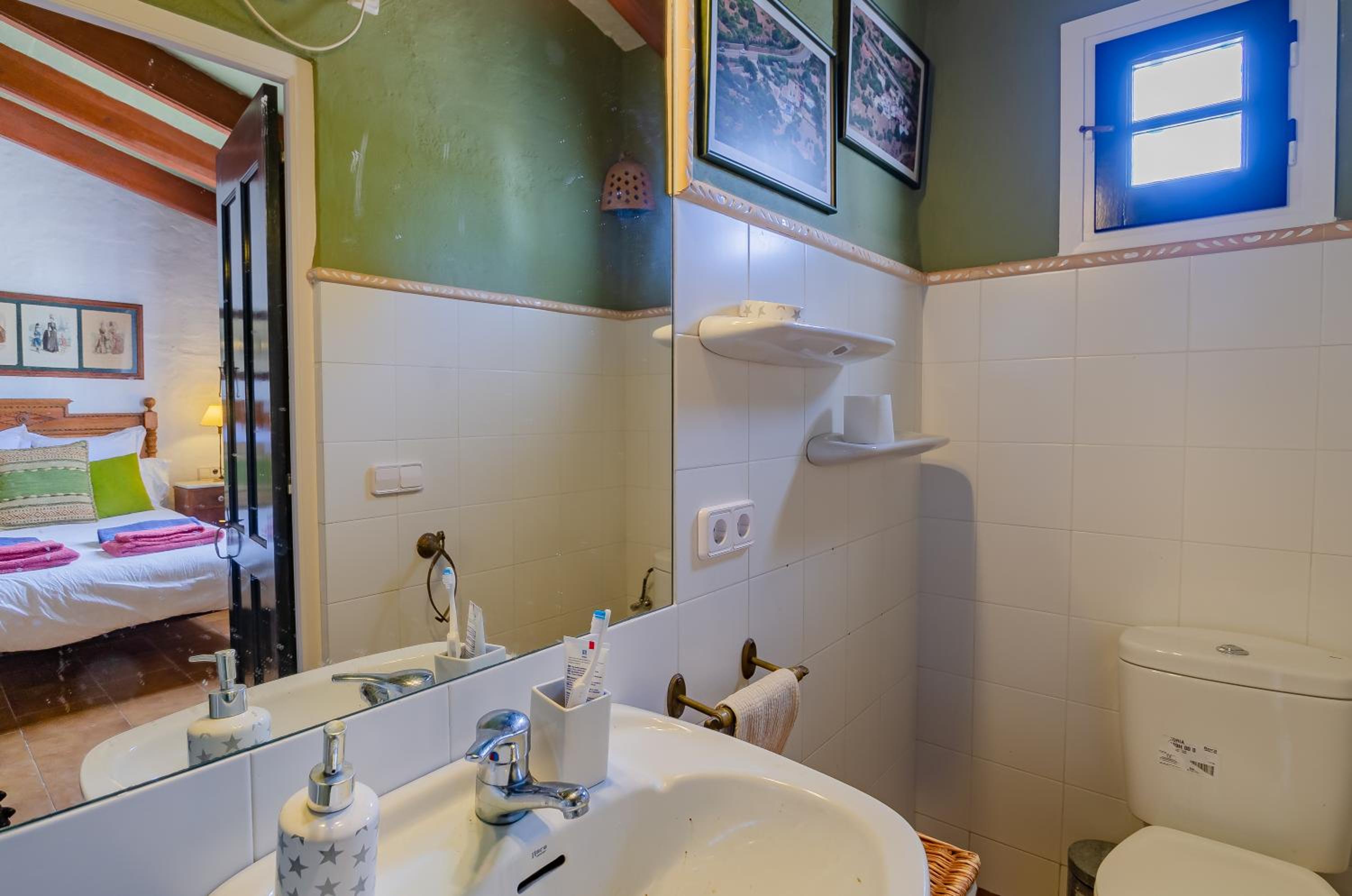 Casa Poupitta - 10 personnes - 5 chambres en suite - piscine view 2