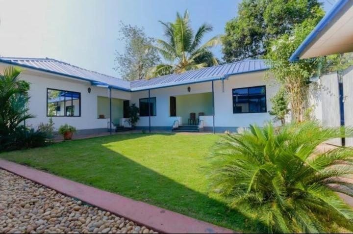 Diamond Residency