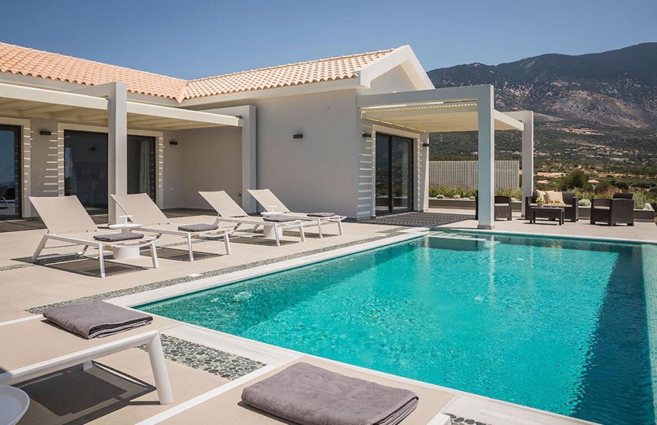 Villa Anelle en Karavadhos — recepcion & lobby