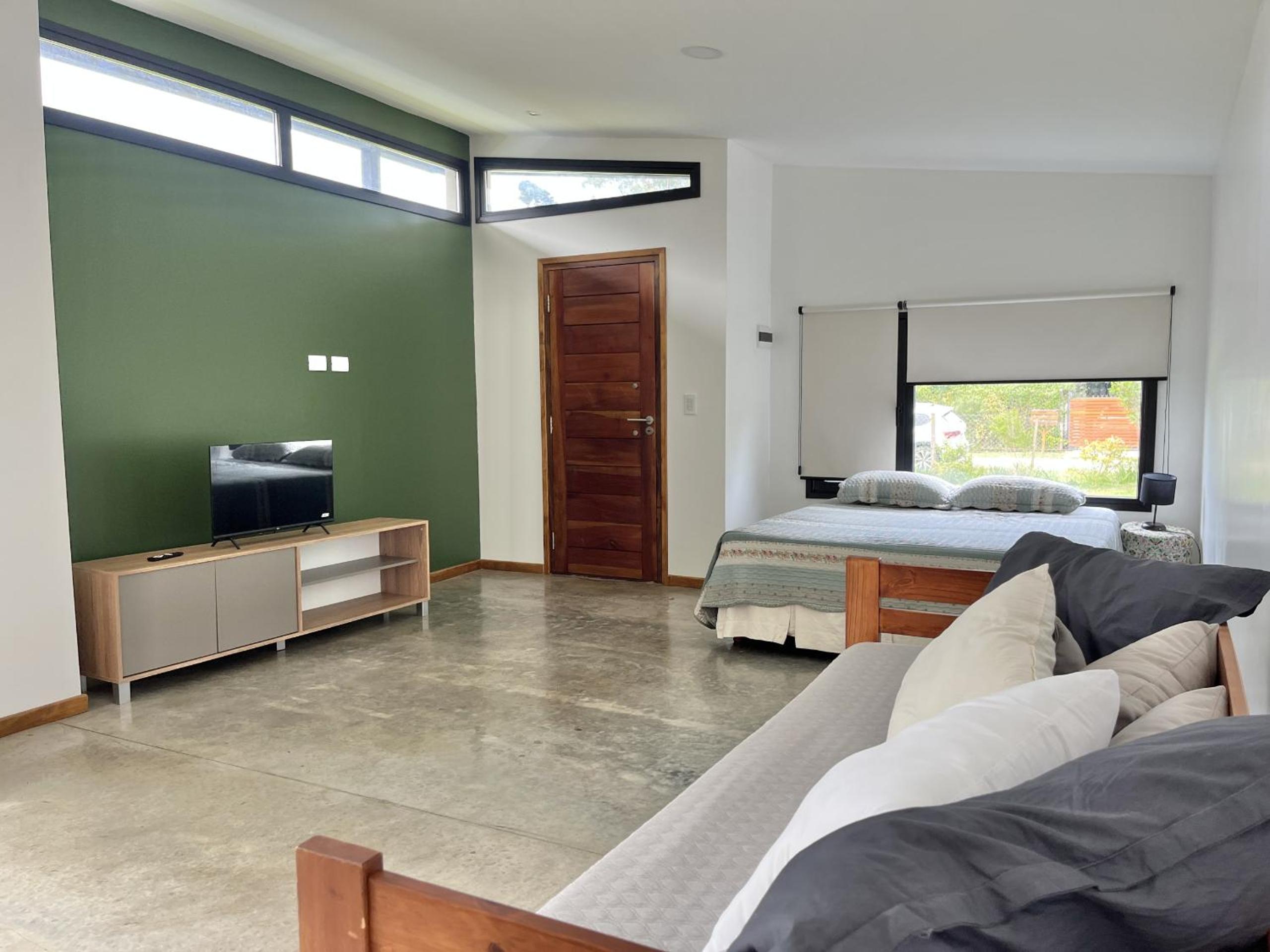 Casa Paola - Loft en Zona Acantilados Para 4 PAX Con Pileta - Hola Sur