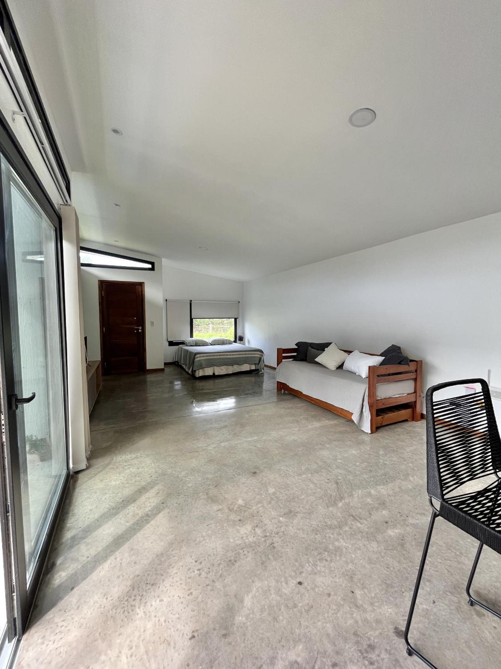 Casa Paola - Loft en Zona Acantilados Para 4 PAX Con Pileta - Hola Sur