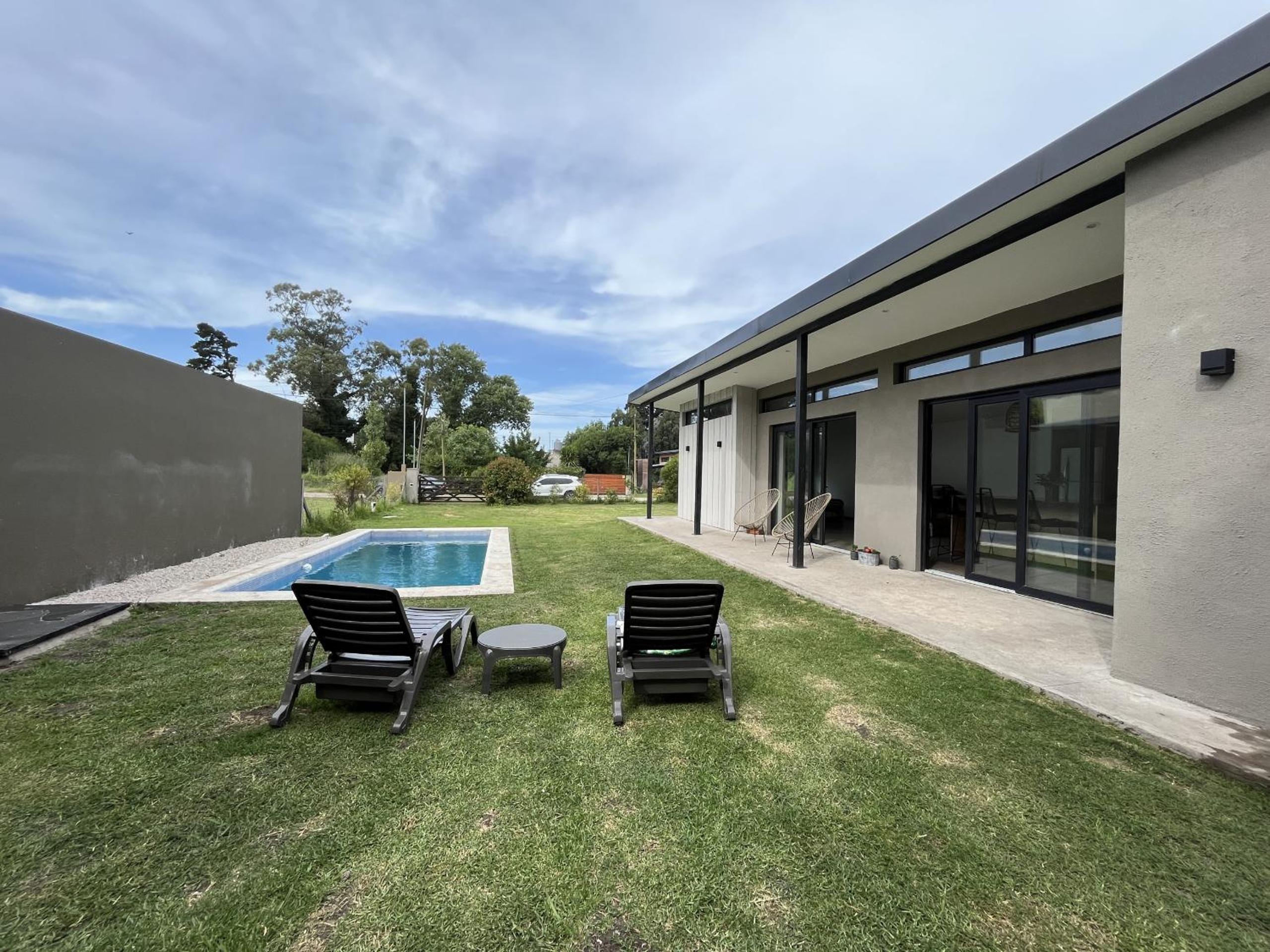 Casa Paola - Loft en Zona Acantilados Para 4 PAX Con Pileta - Hola Sur