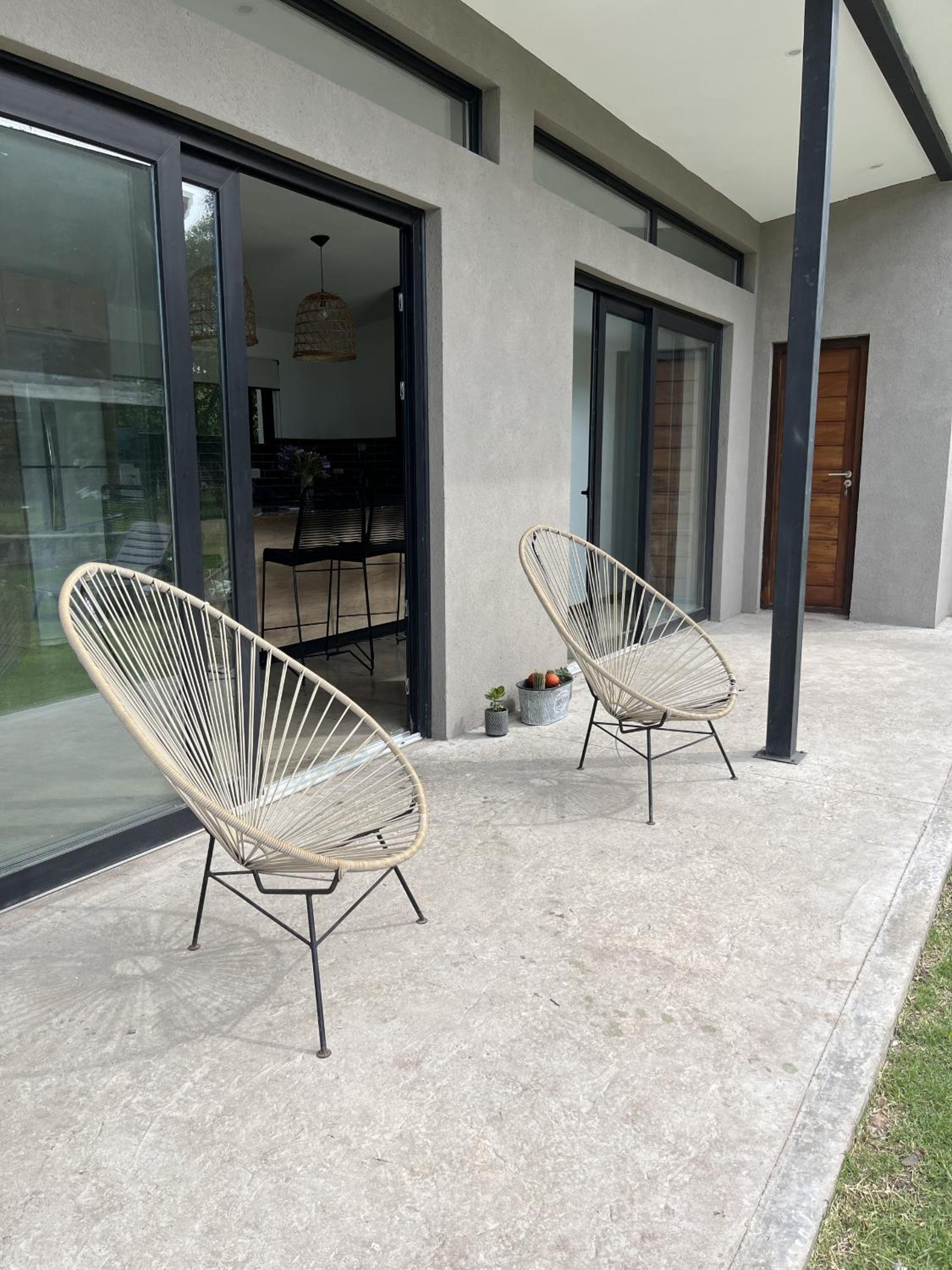 Casa Paola - Loft en Zona Acantilados Para 4 PAX Con Pileta - Hola Sur