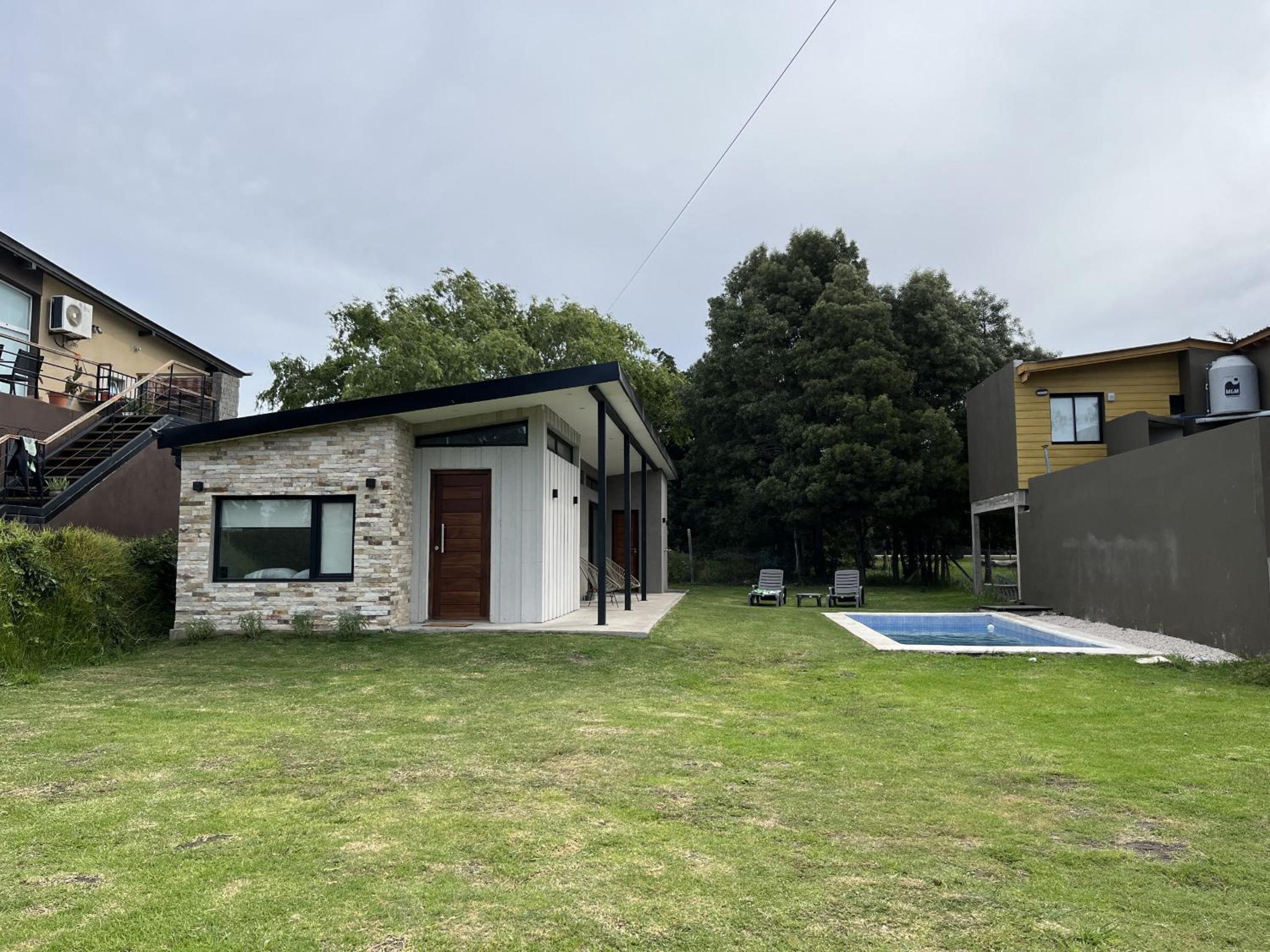 Casa Paola - Loft en Zona Acantilados Para 4 PAX Con Pileta - Hola Sur