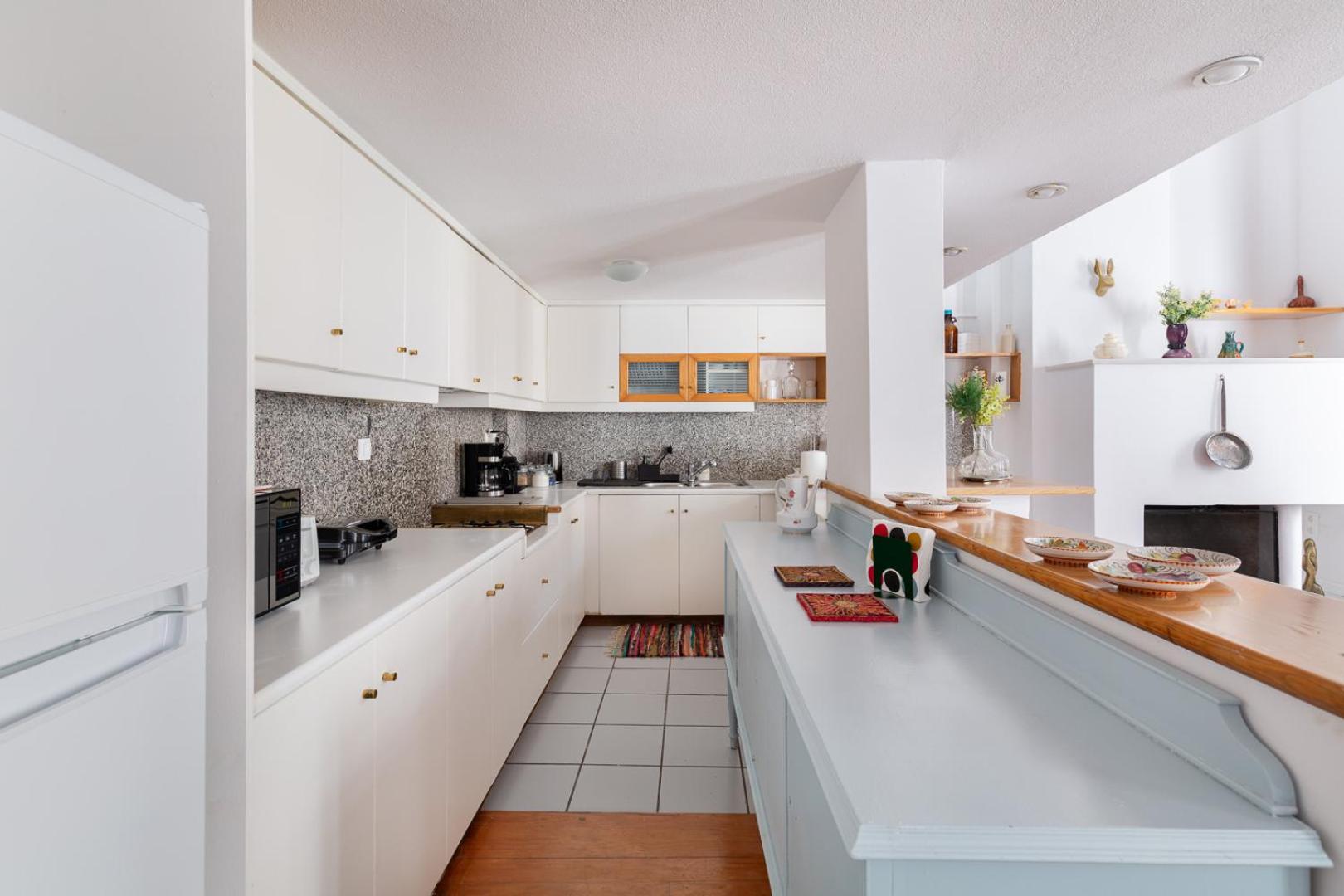 Athenian Getaway Villa in Plaka with Acropolis View by Athenian Homes