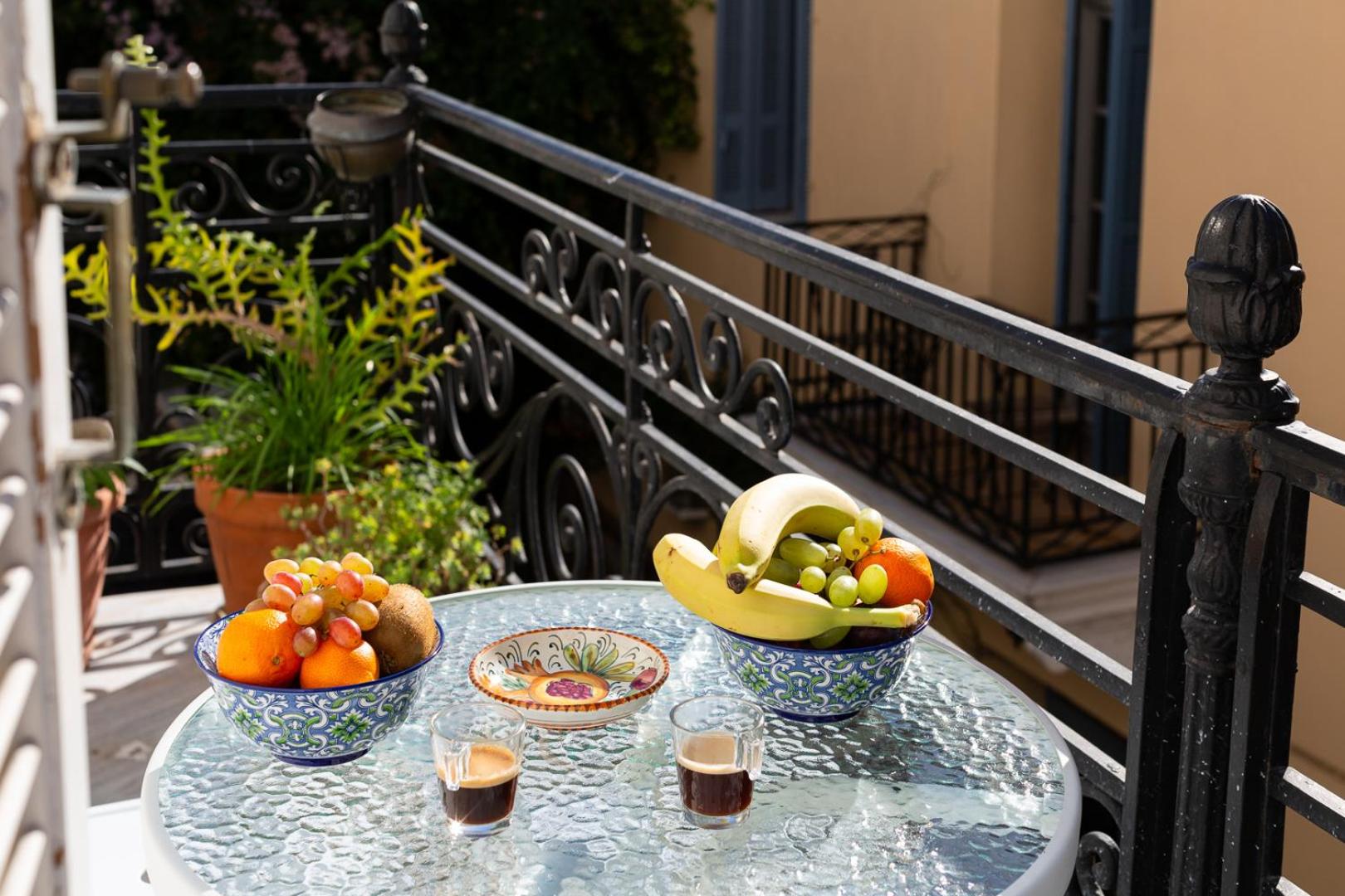 Athenian Getaway Villa in Plaka with Acropolis View by Athenian Homes