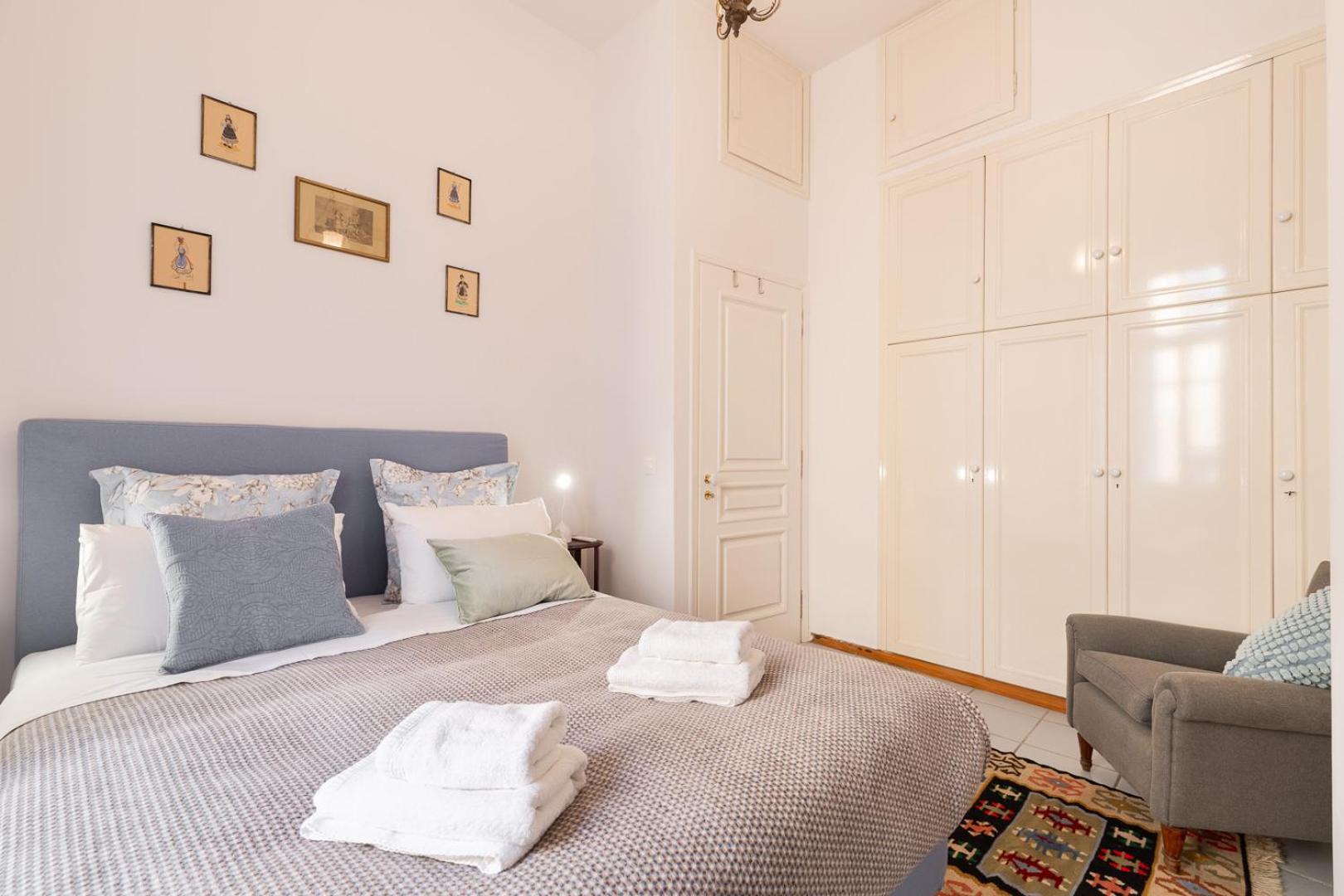 Athenian Getaway Villa in Plaka with Acropolis View by Athenian Homes