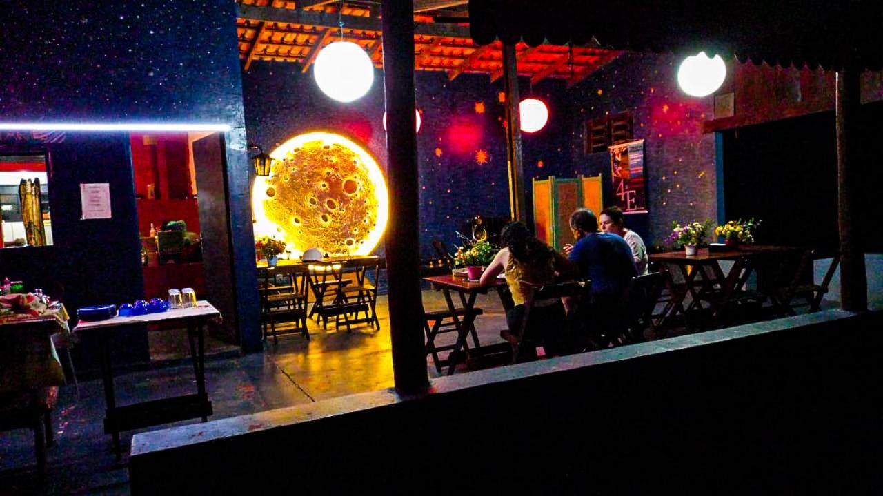 Pousada Estação Lunar