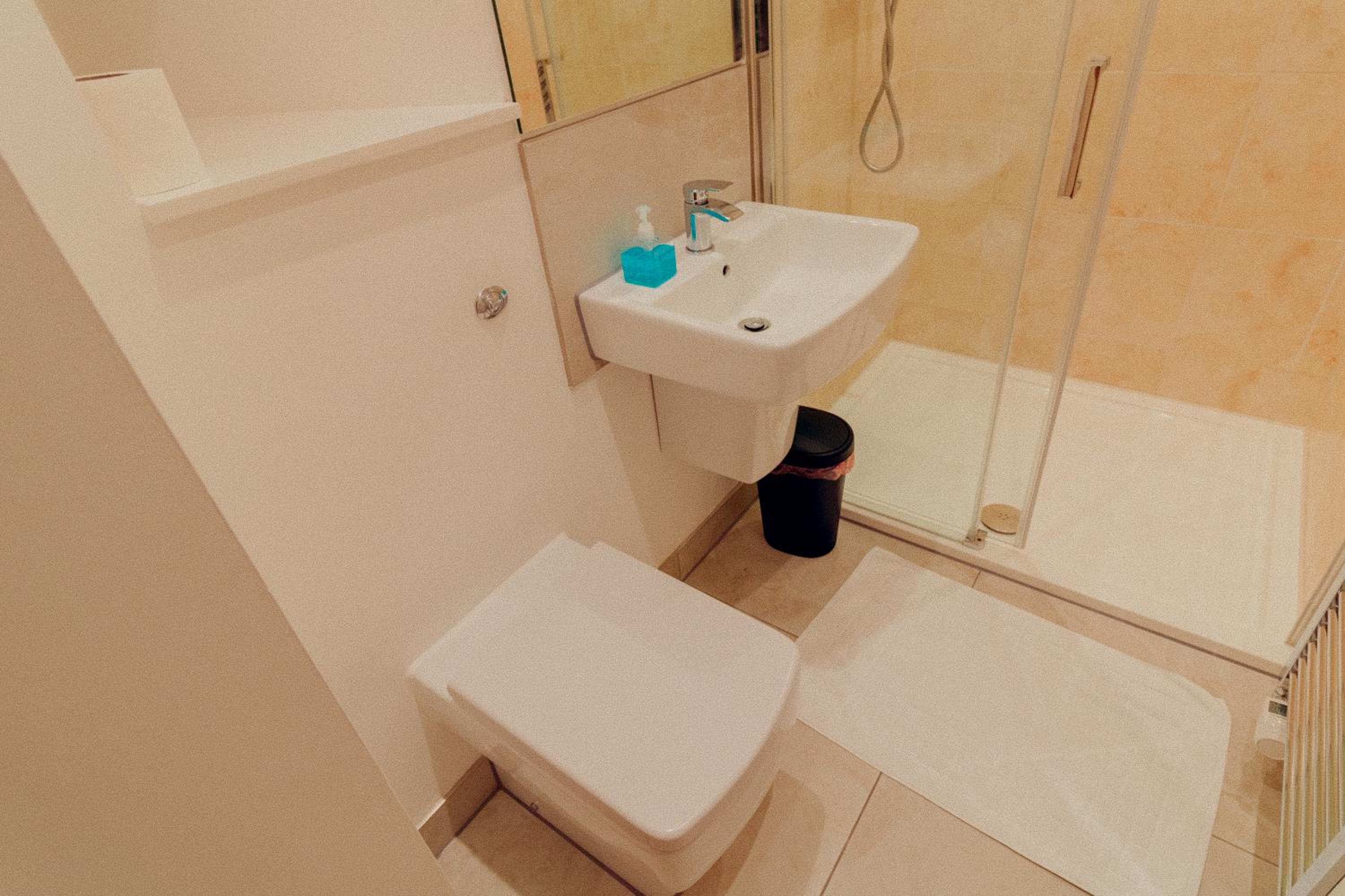 Mayfield Suites