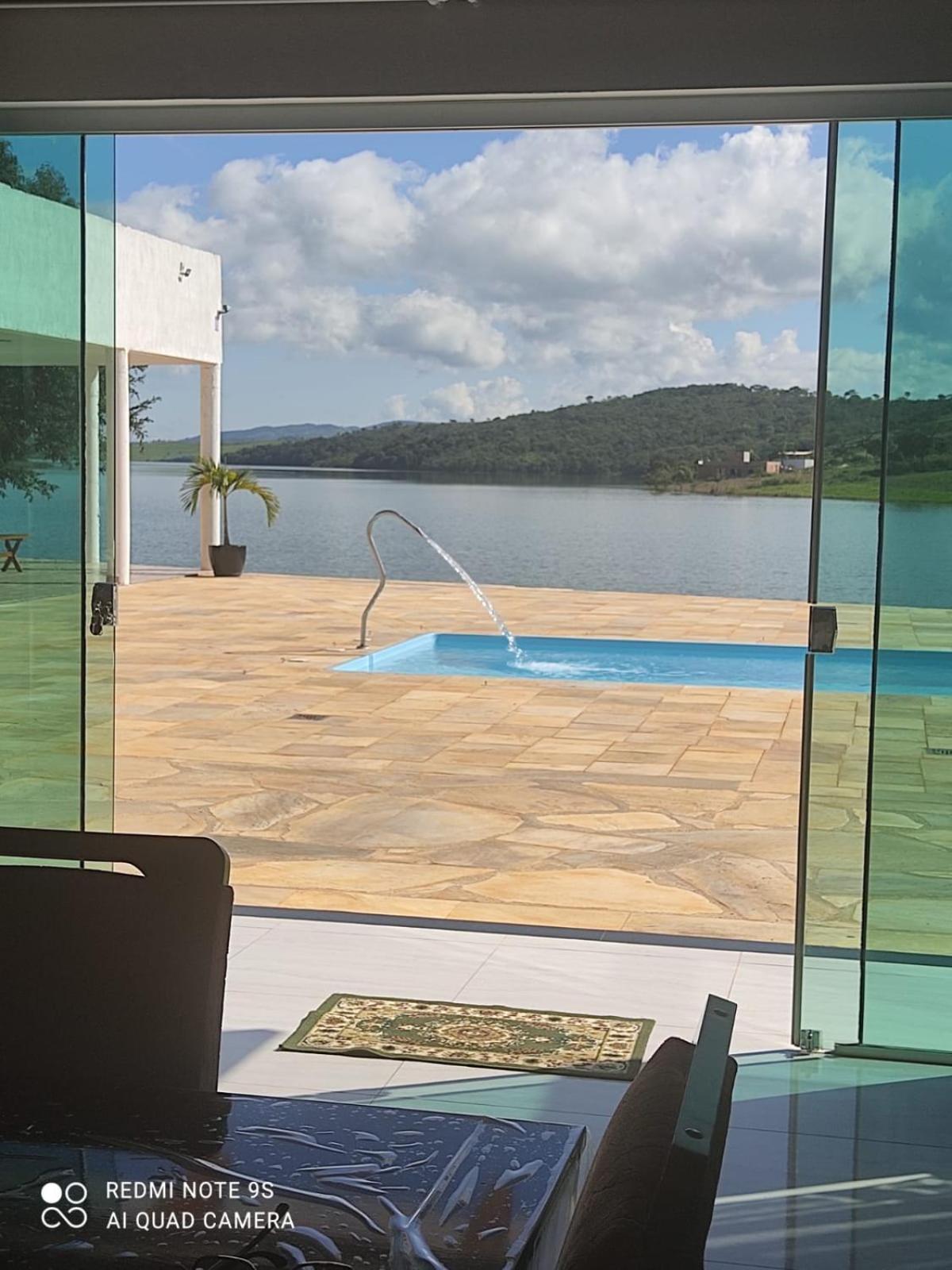 Rancho lago azul