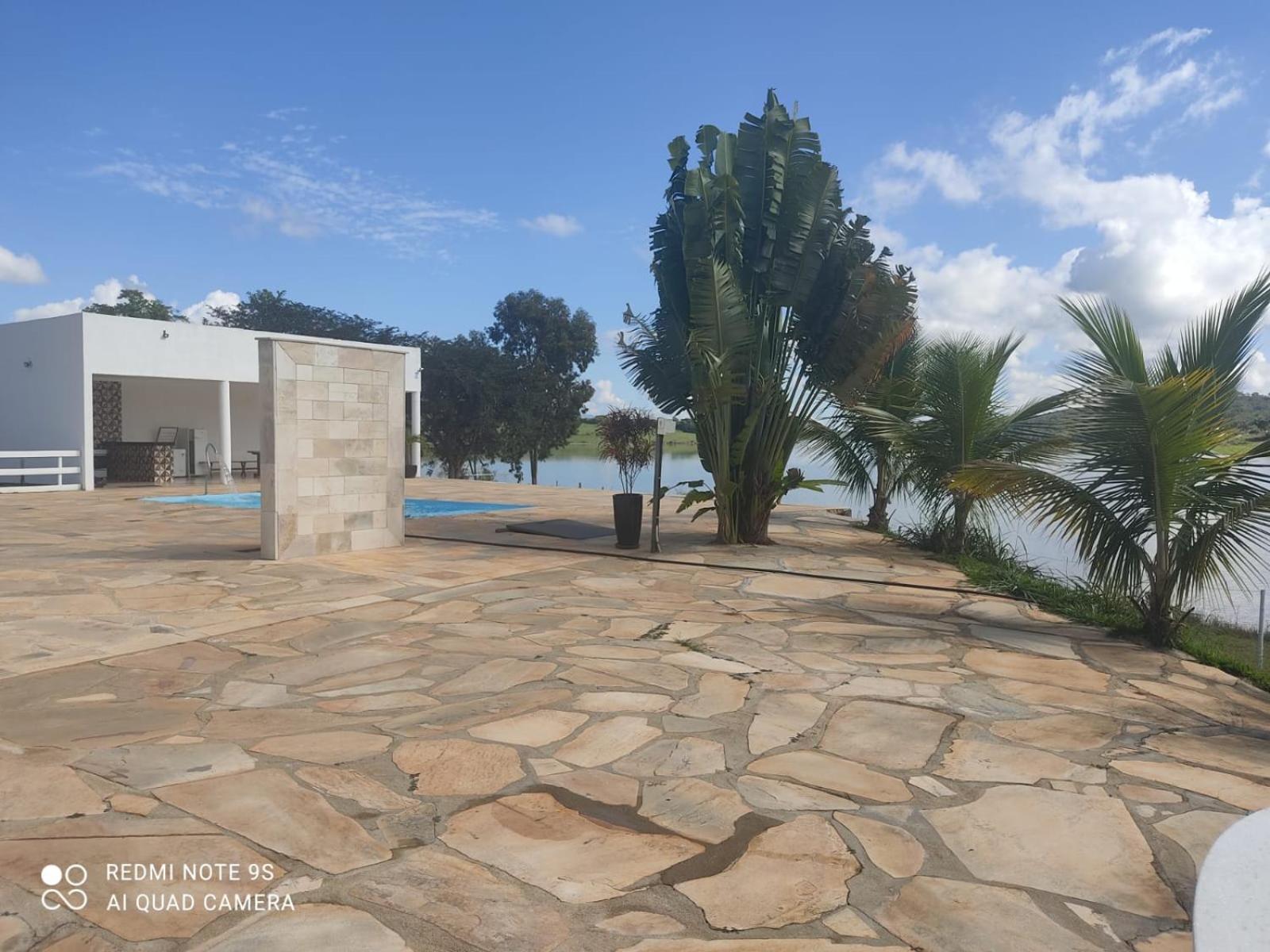 Rancho lago azul