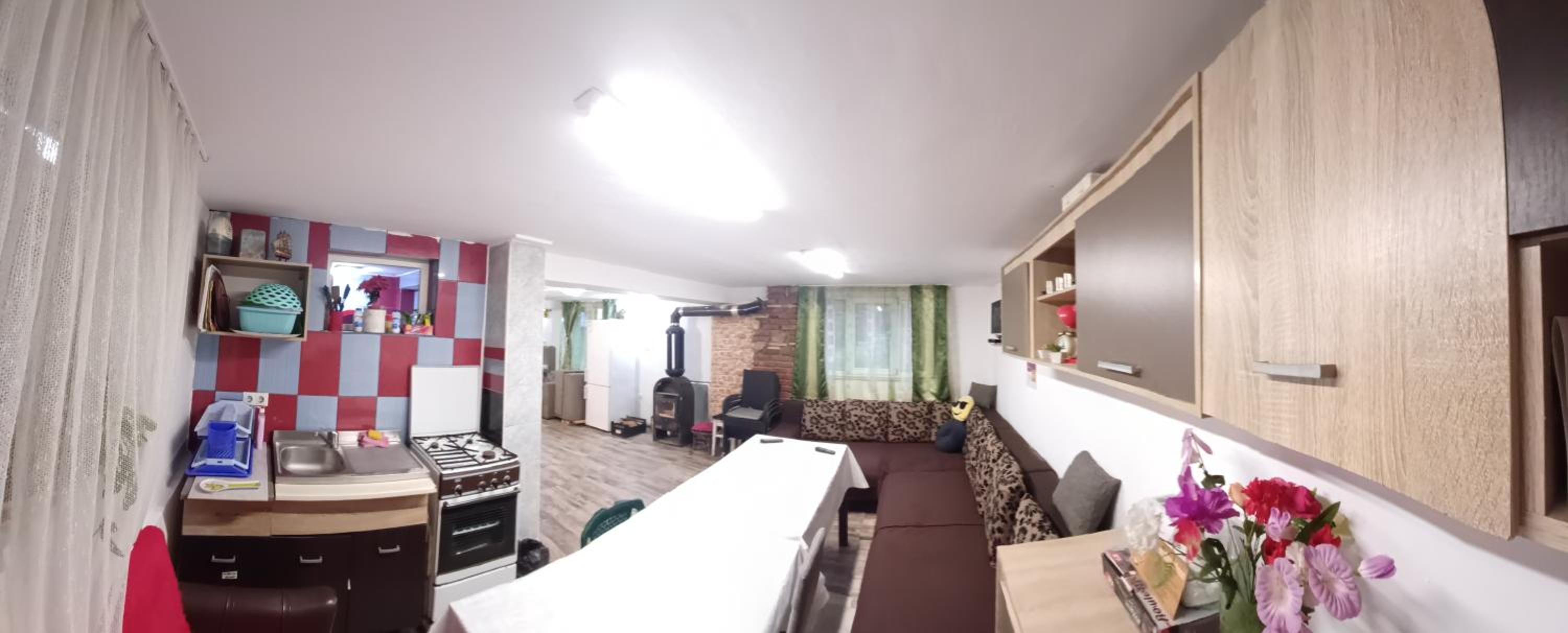 Cabana Sponsoru'și Baroana view 4