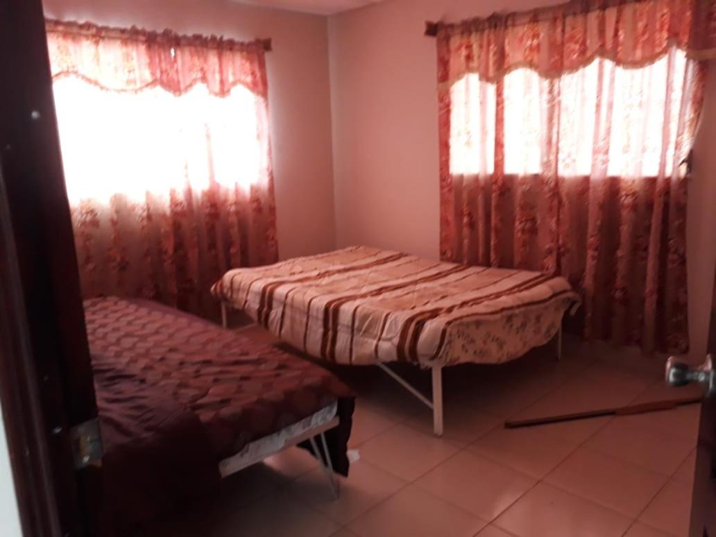 La Casa de Eyi view 3