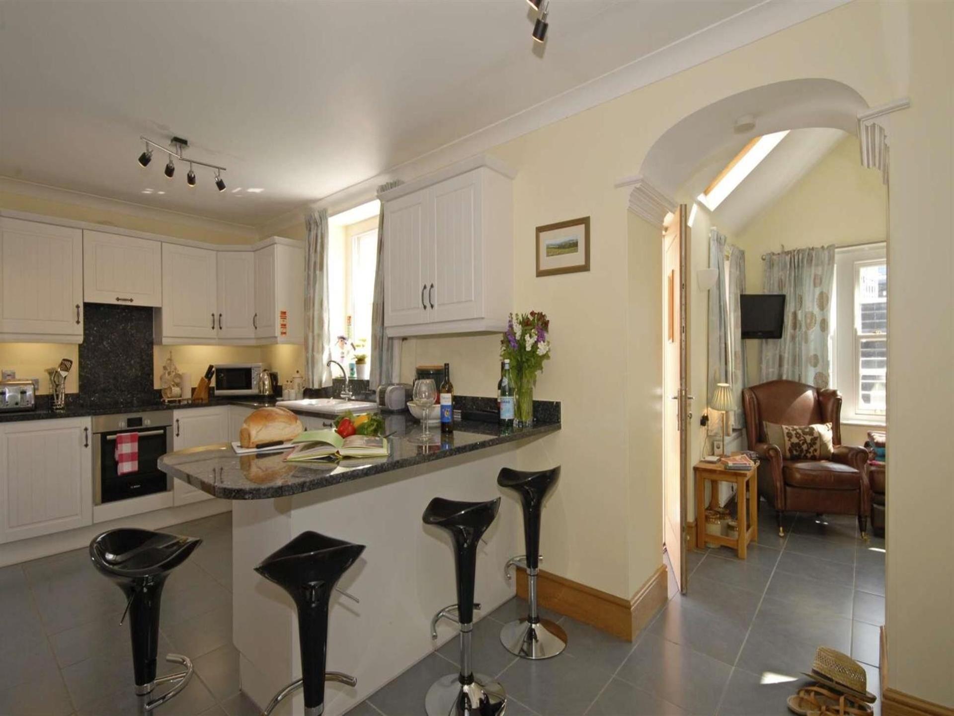 Ynys House - Stunning house in Aberaeron view 5
