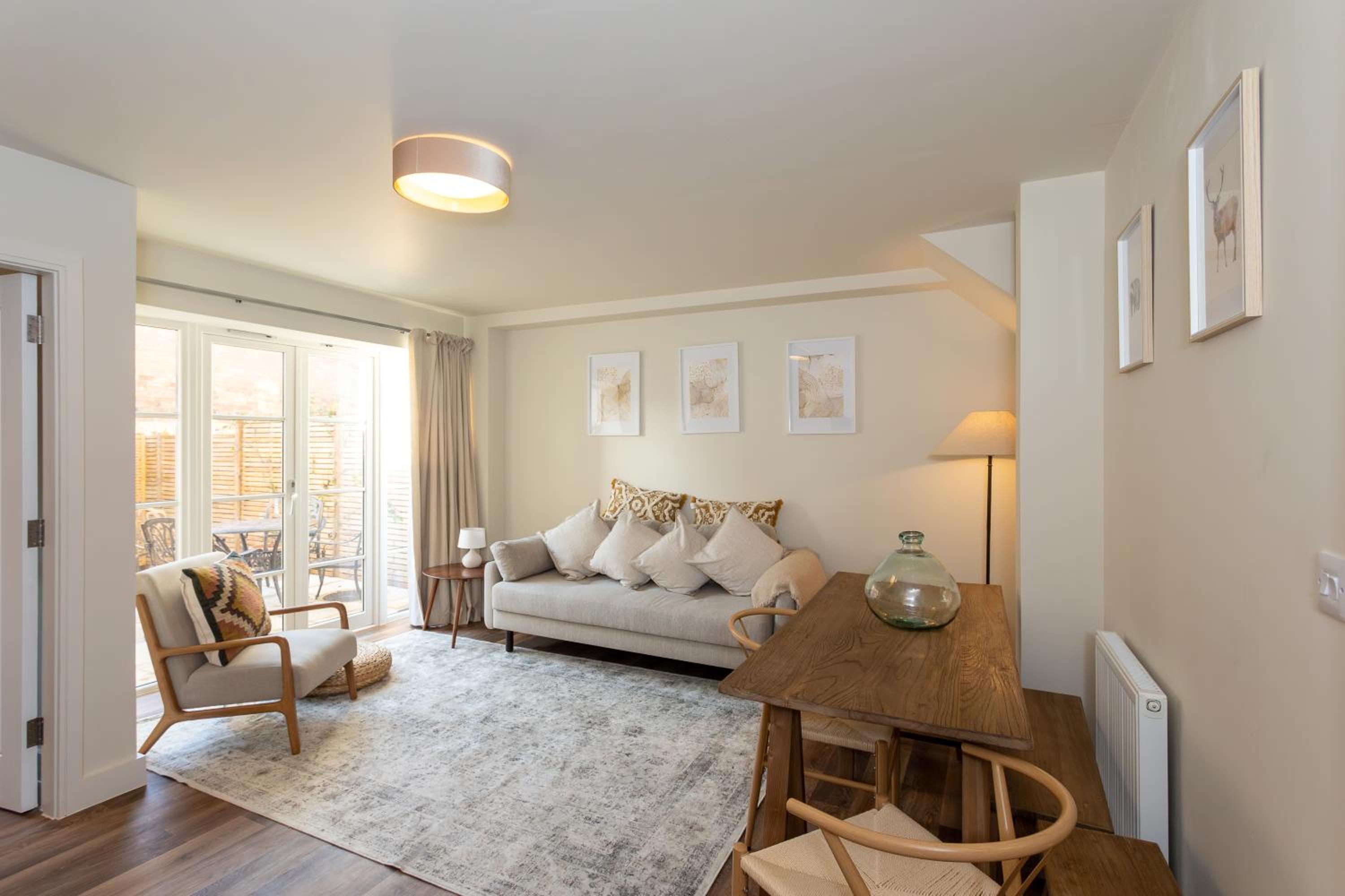 Harpers Yard - 30 Chipping Norton view 2