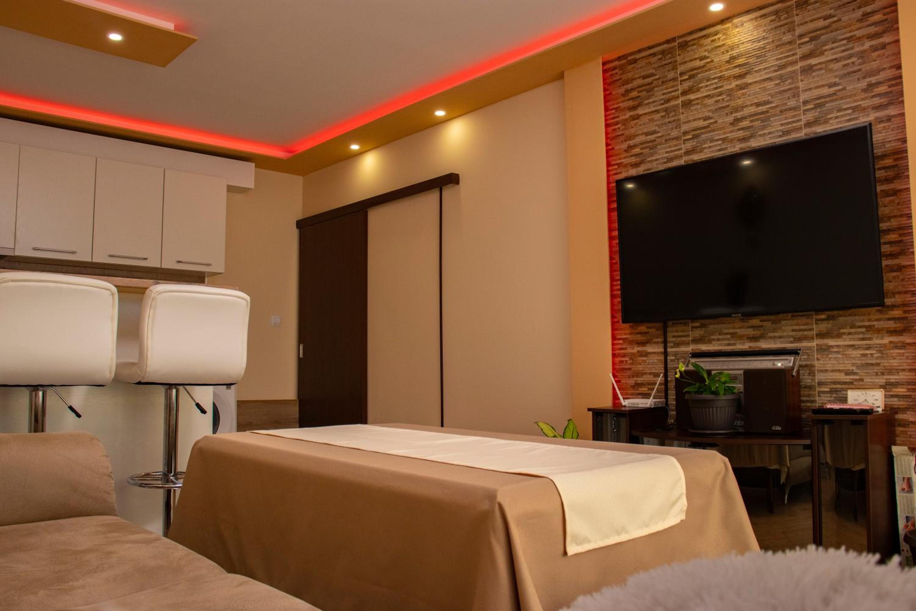 Newly renovated 2 bedroom apartment in Sofia