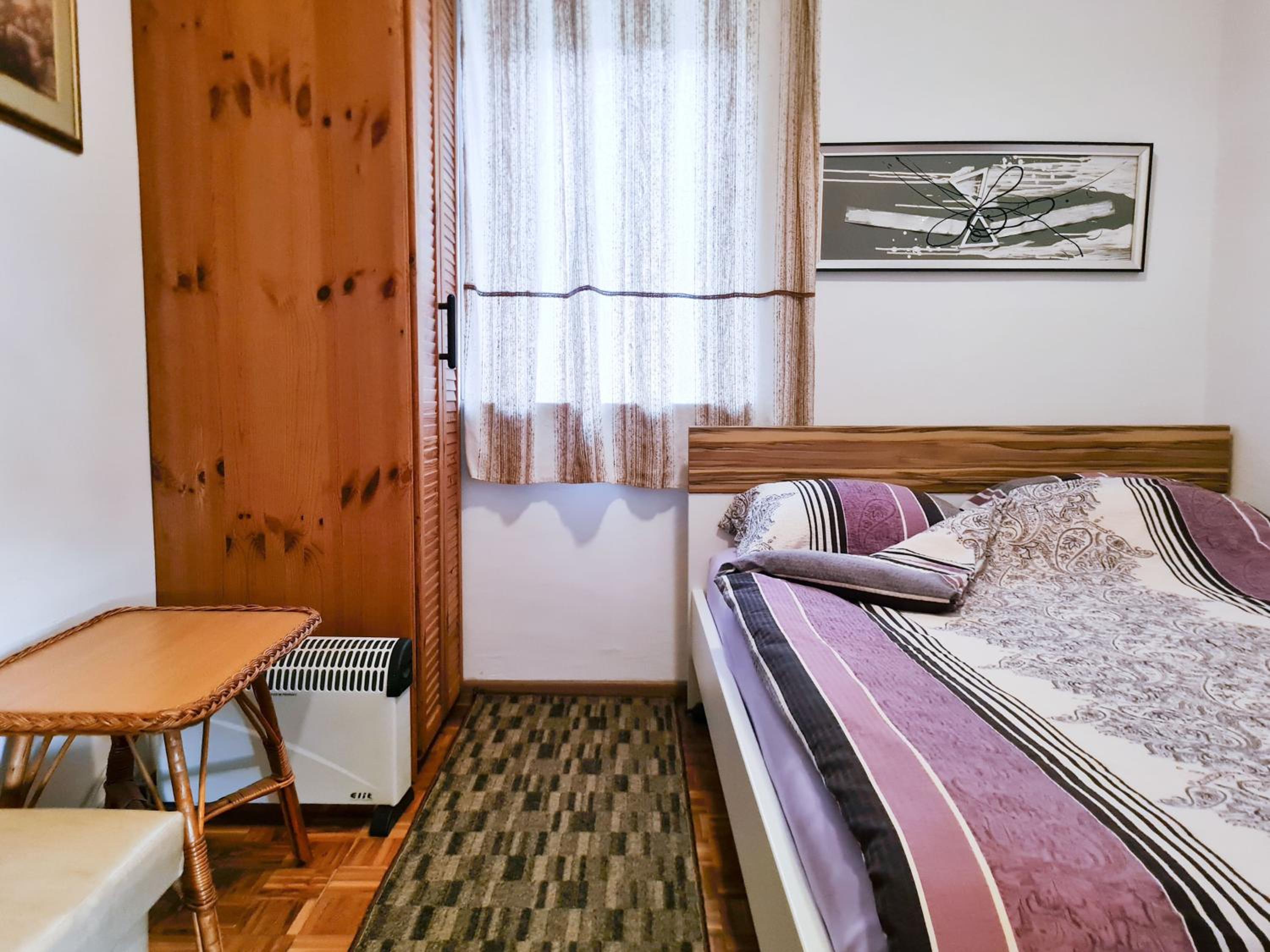 Urbanscape Apartment + Free Private Parking