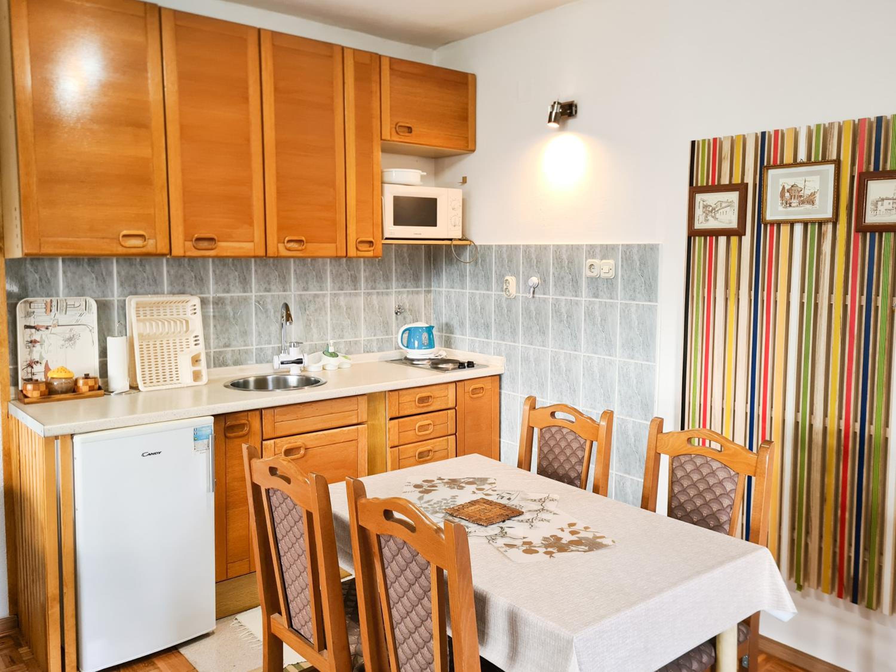 Urbanscape Apartment + Free Private Parking
