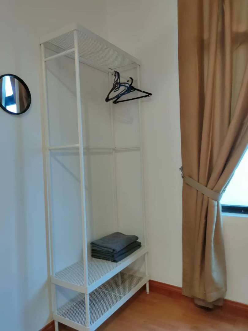 Beside Paradigm Mall shop & gathering 4BR