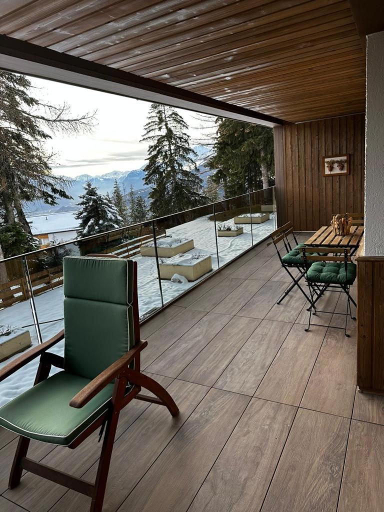 Renovated Mountain View Apartment - Les Eperviers