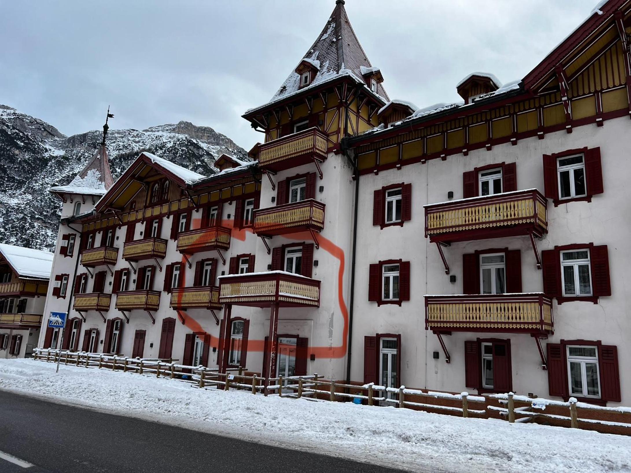 VILLAGGIO PLONER - CORTINA D’AMPEZZO view 2