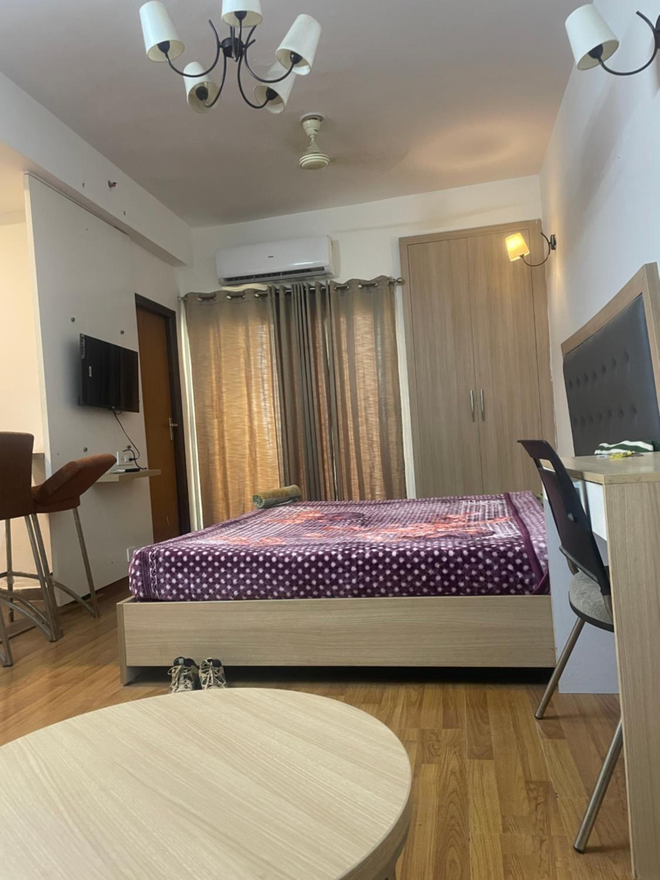 hotel room