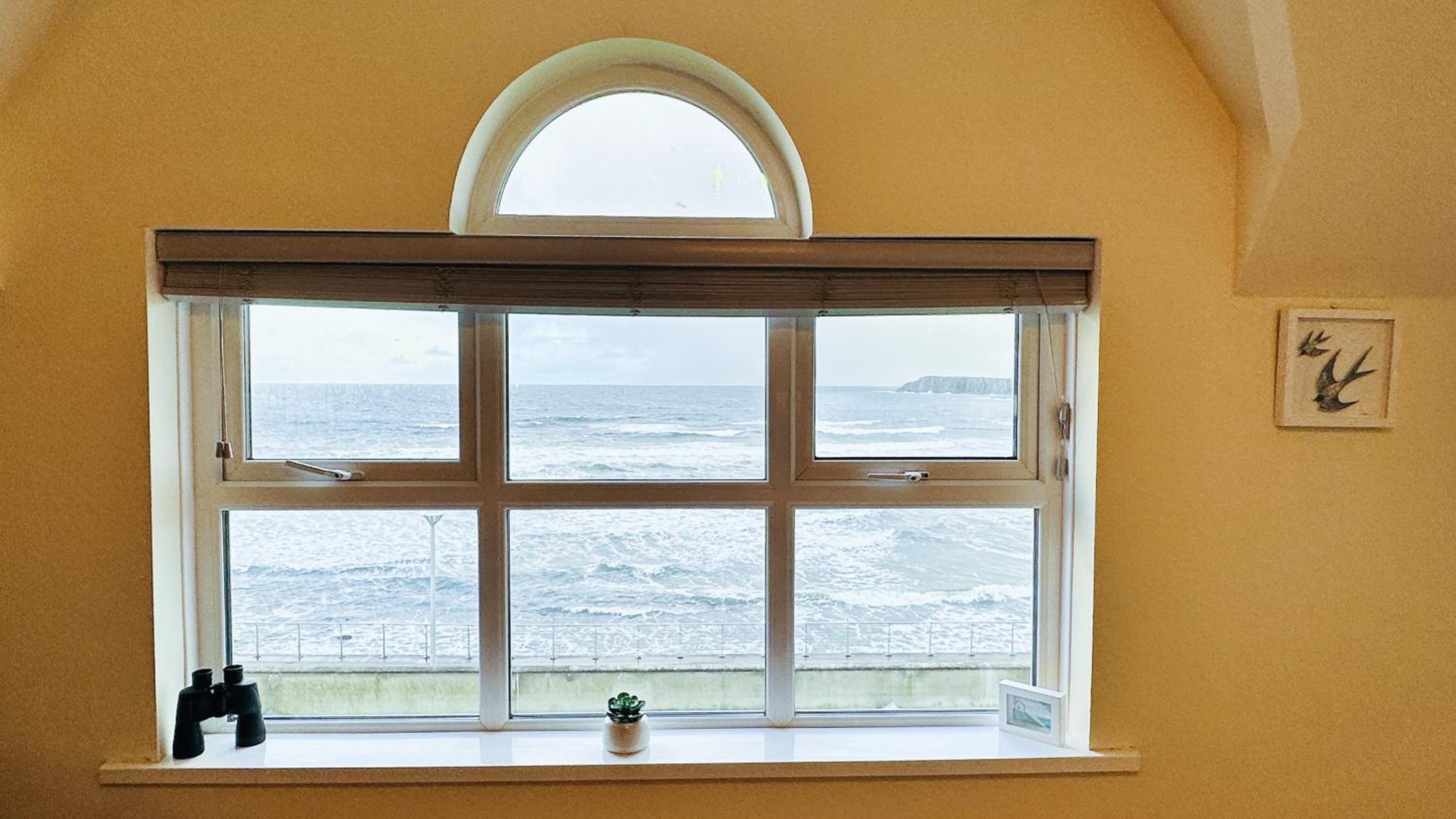 West Strand Beach Penthouse, Portrush Seafront