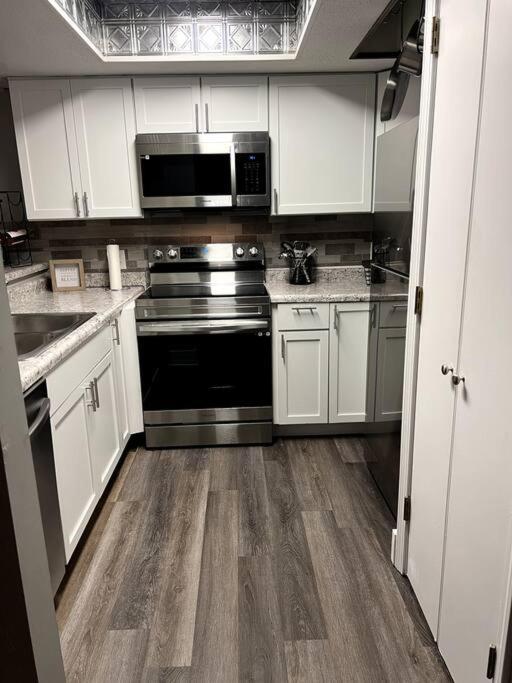 Cozy Retreat Golf, Lake & Nature at Beautiful Lake Monroe view 4