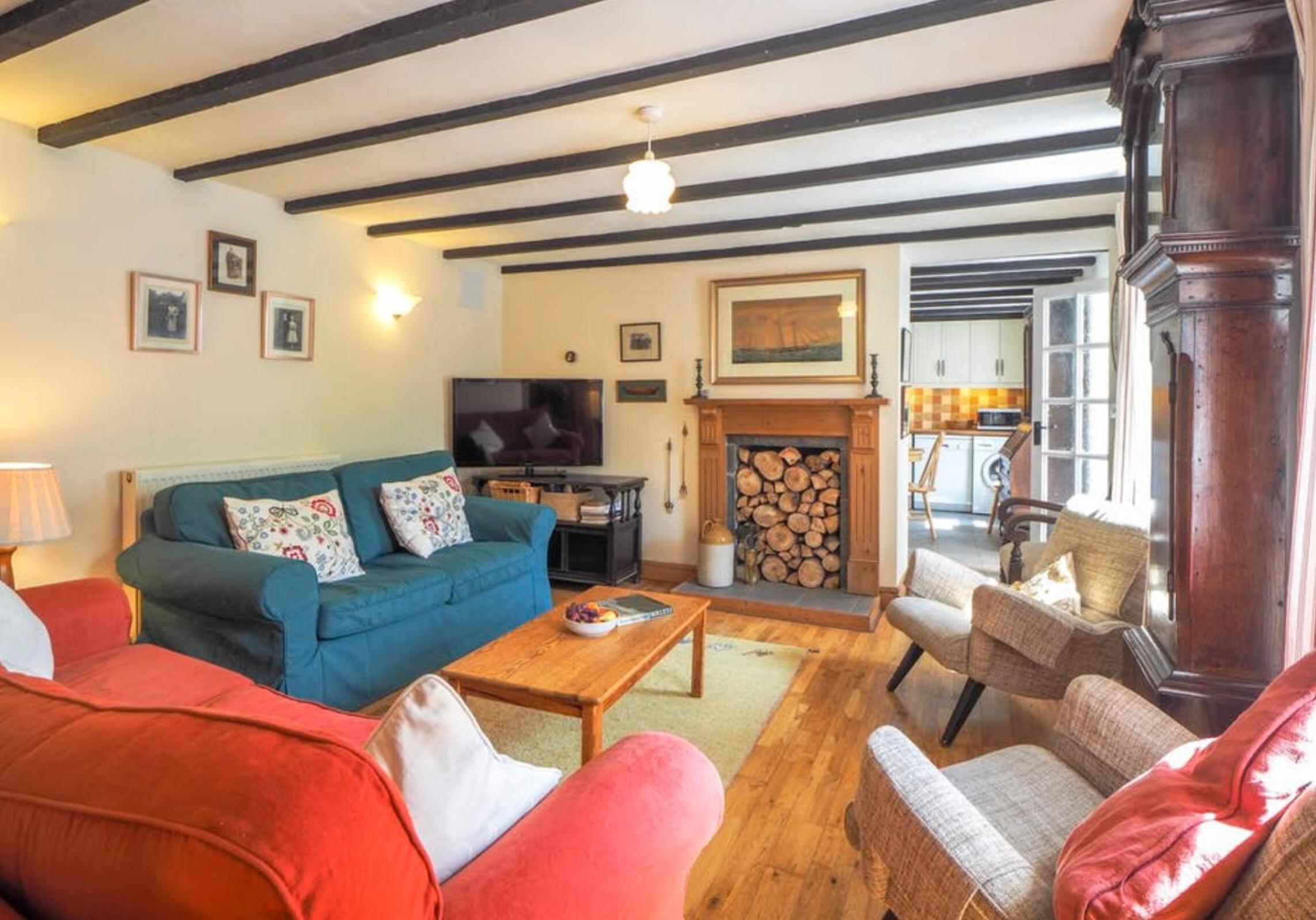 Pontfair - Charming Cottage 10 mins walk from beach