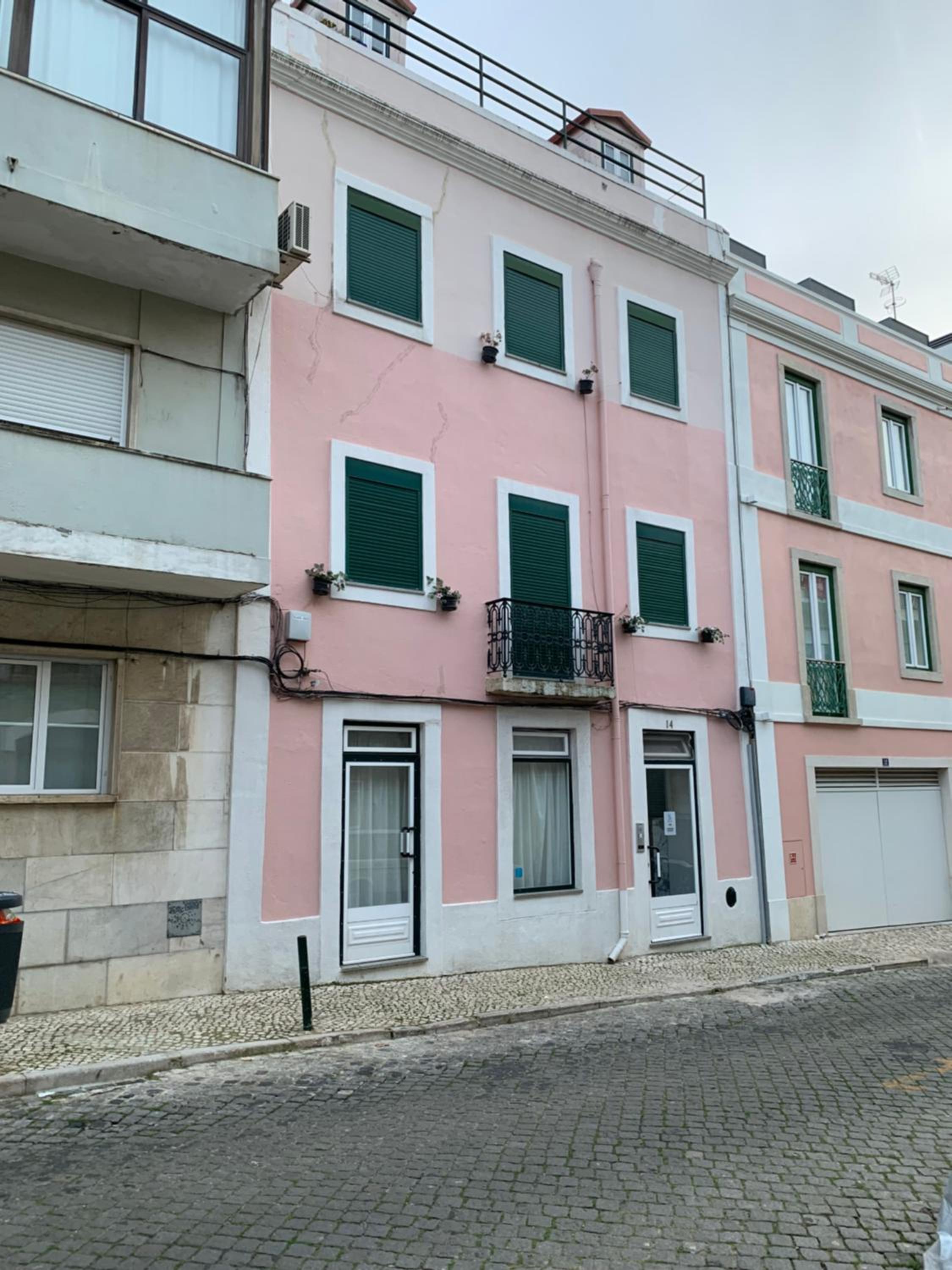 Discovery Apartment Estrela