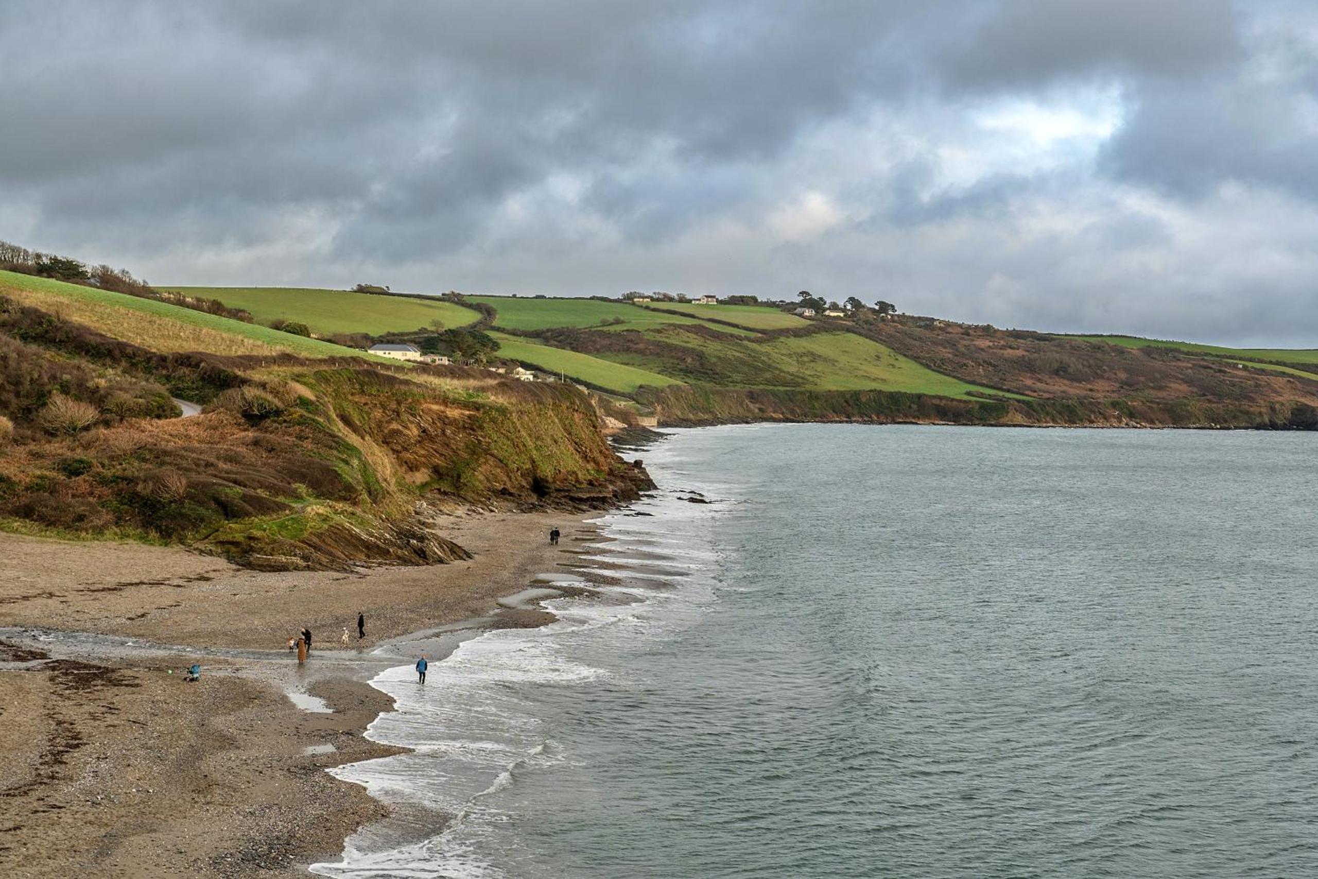 Finest Retreats - Dingles Cottage view 2