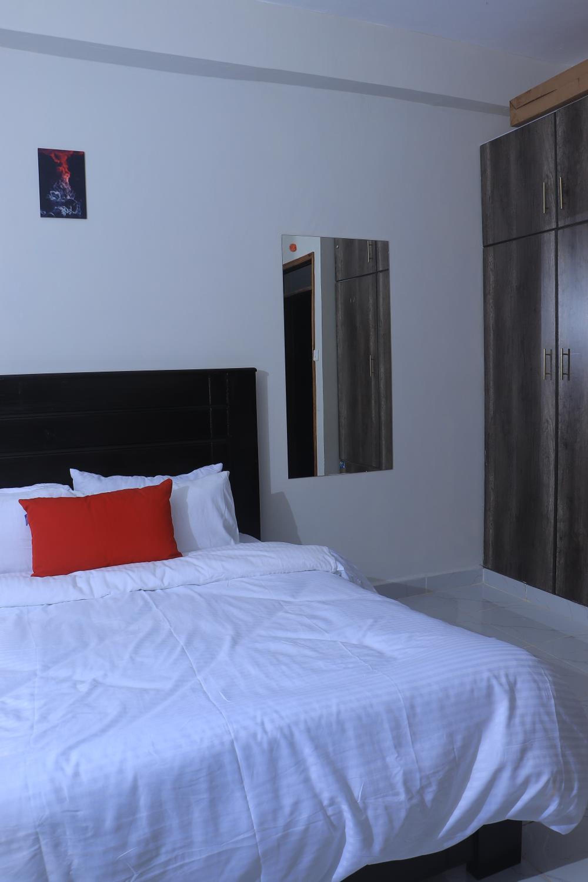 1BR Apartment, Canopy apartments Meru near KeMU university Main Campus