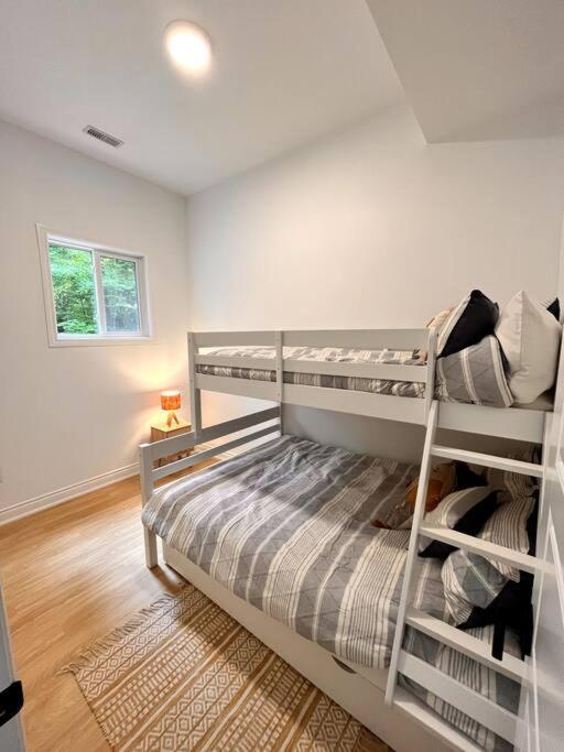 Nala's Lake House Retreat